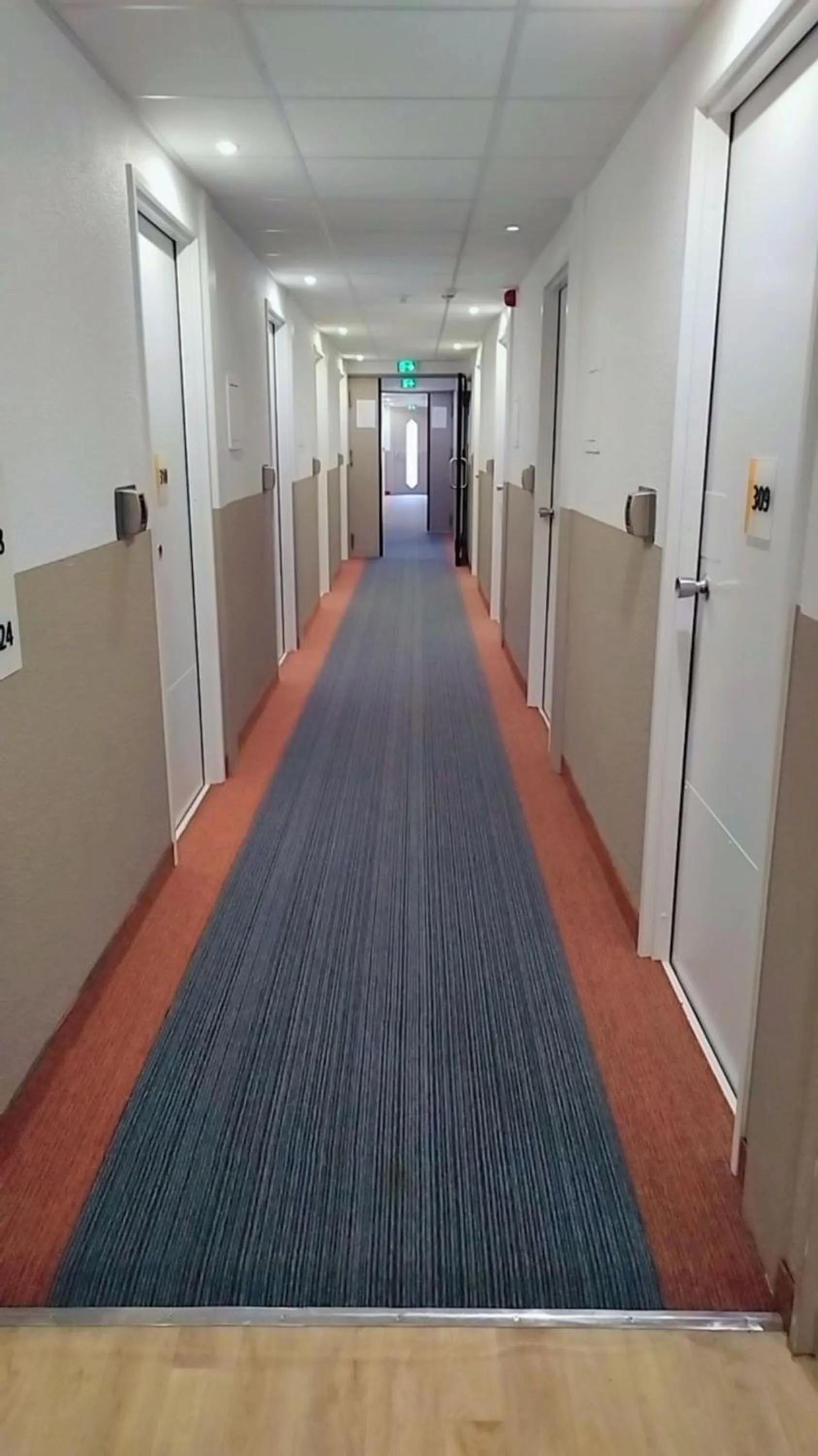 Property building in Premiere Classe Troyes Sud - Parc St Thibault - Buchères