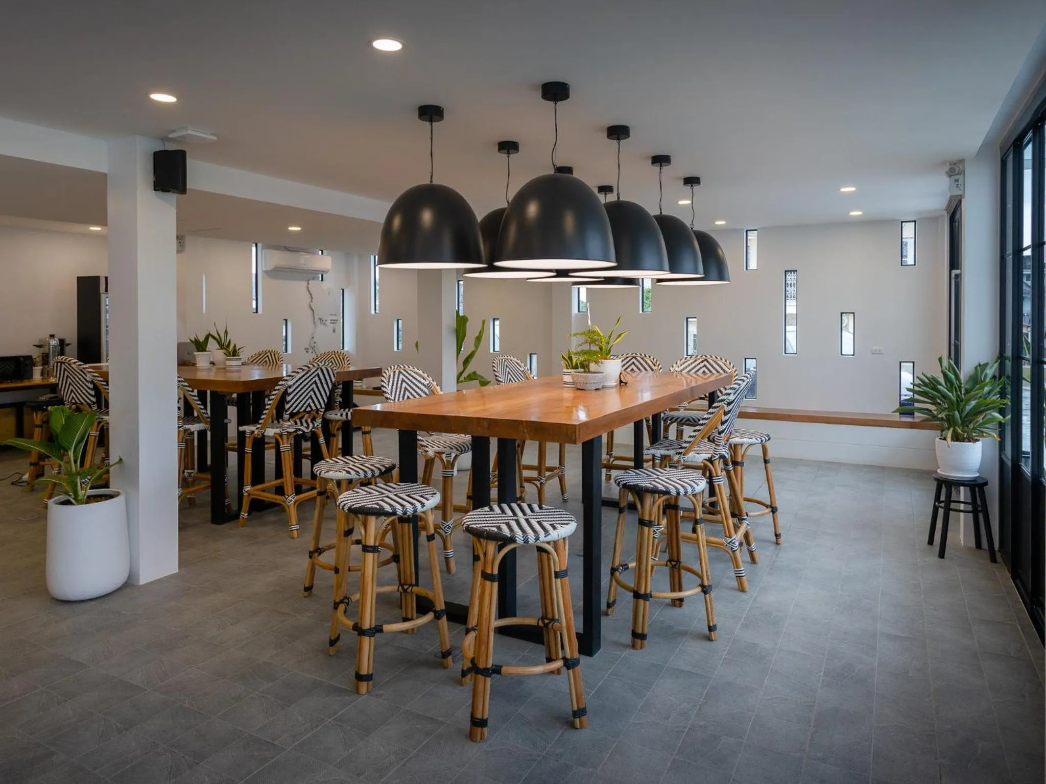 Lobby or reception in Blu Monkey Hub & Hotel Ranong