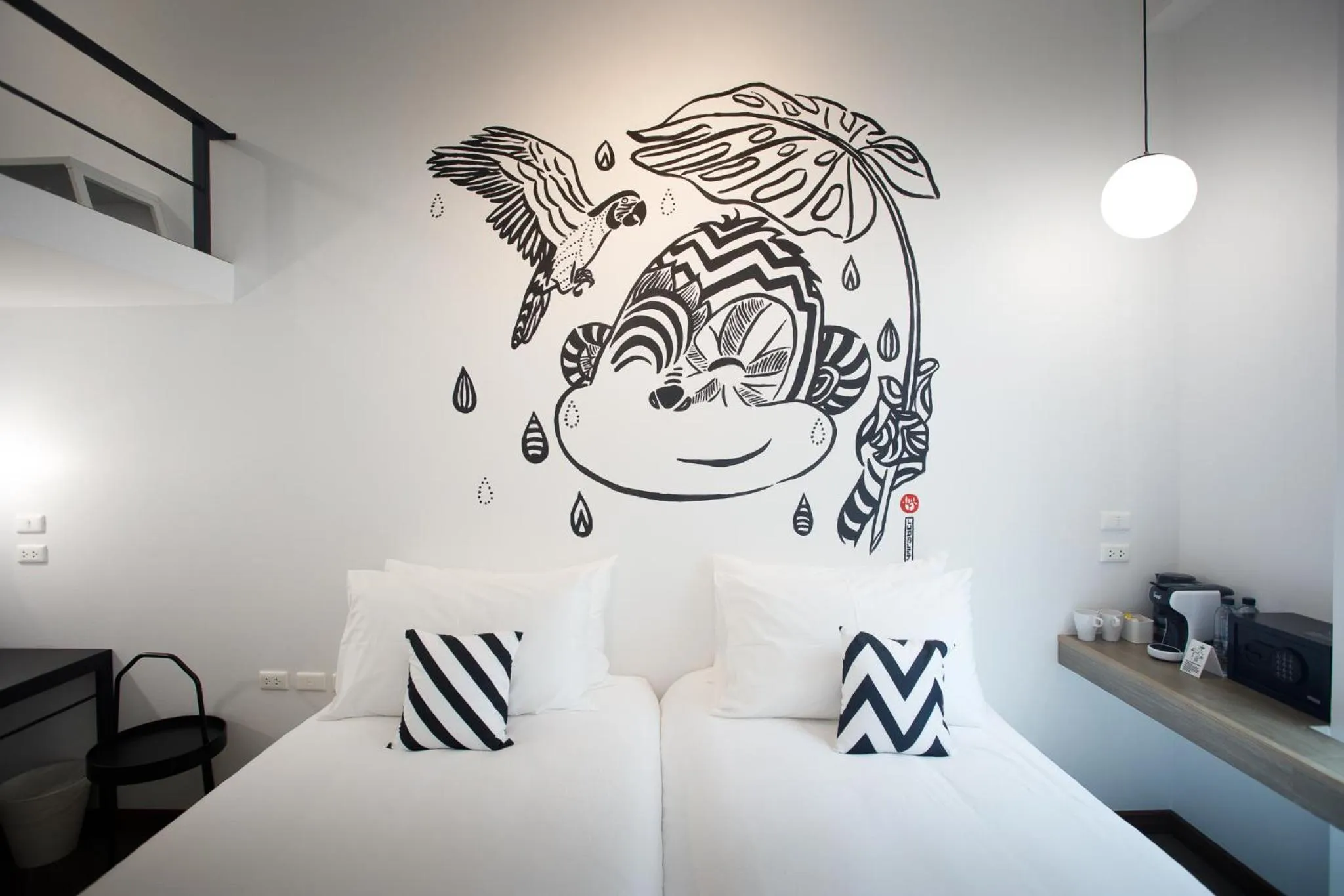 Photo of the whole room, Bed in Blu Monkey Hub & Hotel Ranong