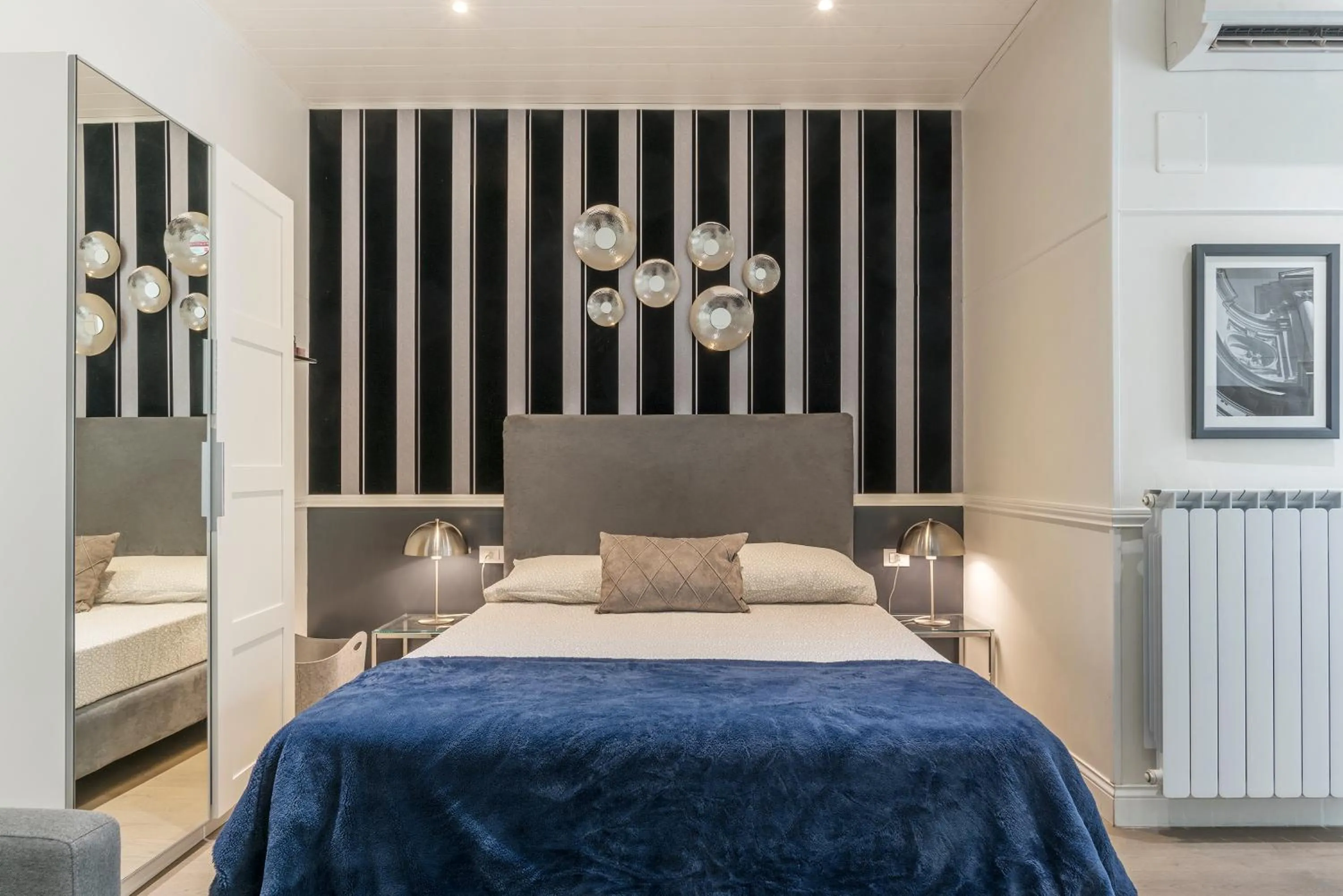 Bed in Scala Santa & Laterano Open Space