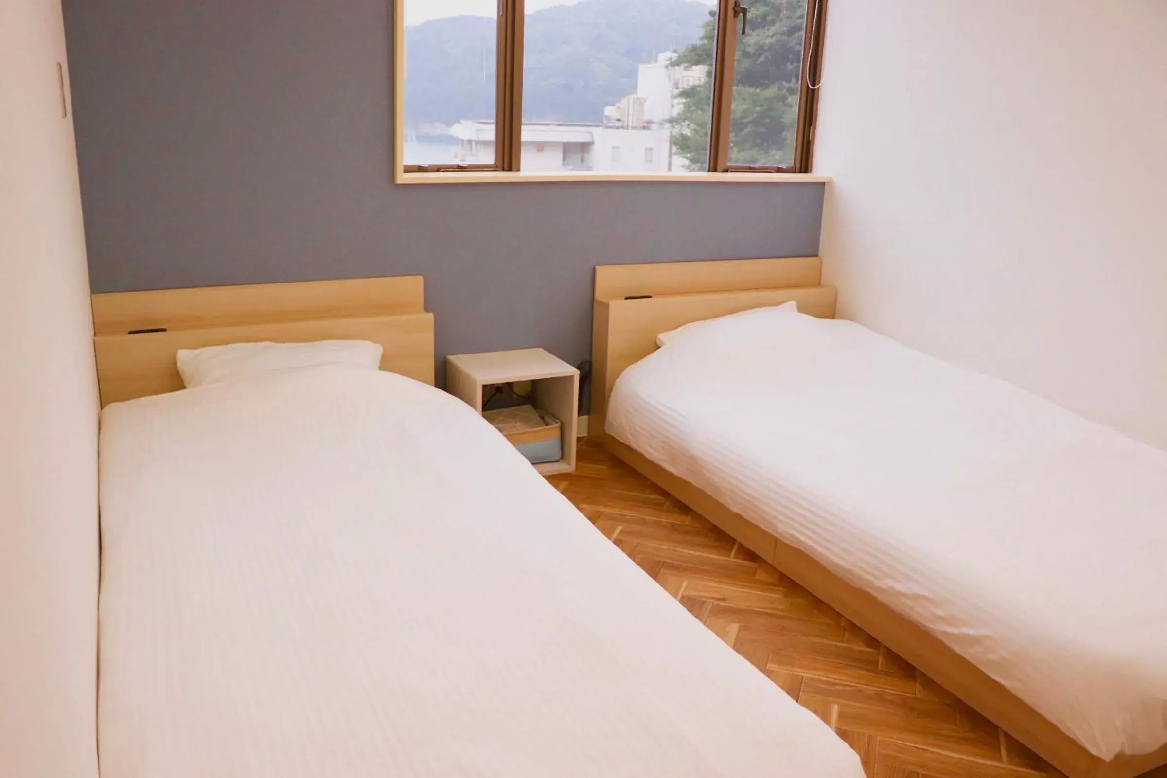 Standard Twin Room with Sea View - single occupancy in Guesthouse All you need - All rooms have an ocean view! Standard Twin Room with Sea View - single occupancy in Guesthouse All you need - All rooms have an ocean view!