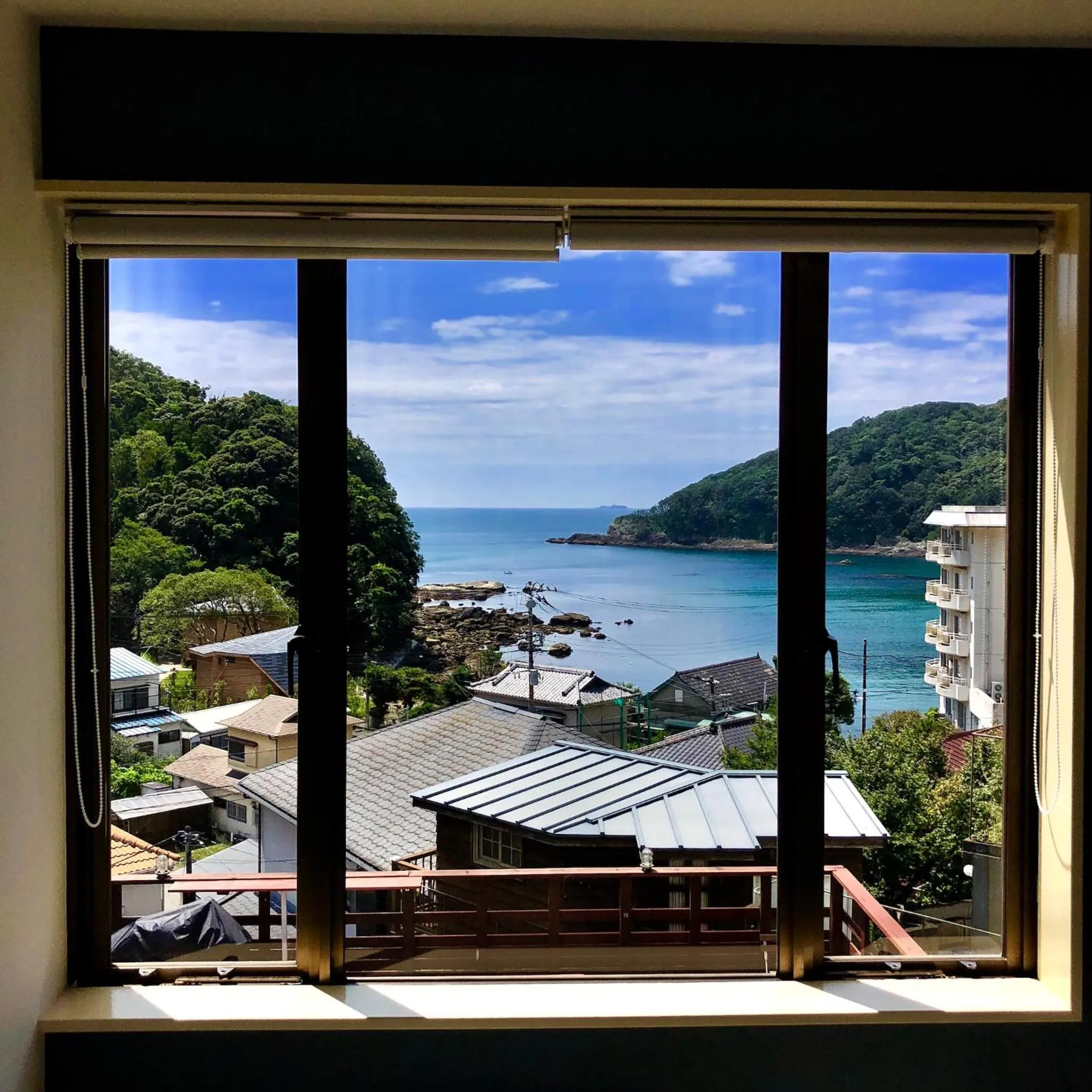 Photo of the whole room in Guesthouse All you need - All rooms have an ocean view!