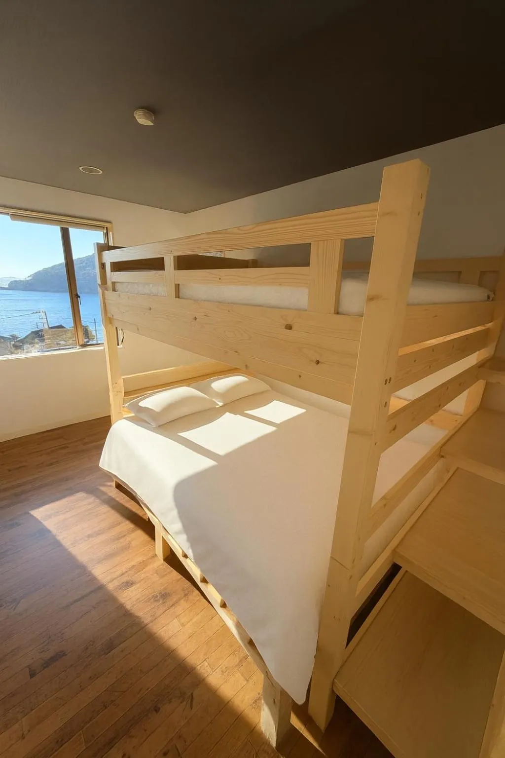 Bed in Guesthouse All you need - All rooms have an ocean view!