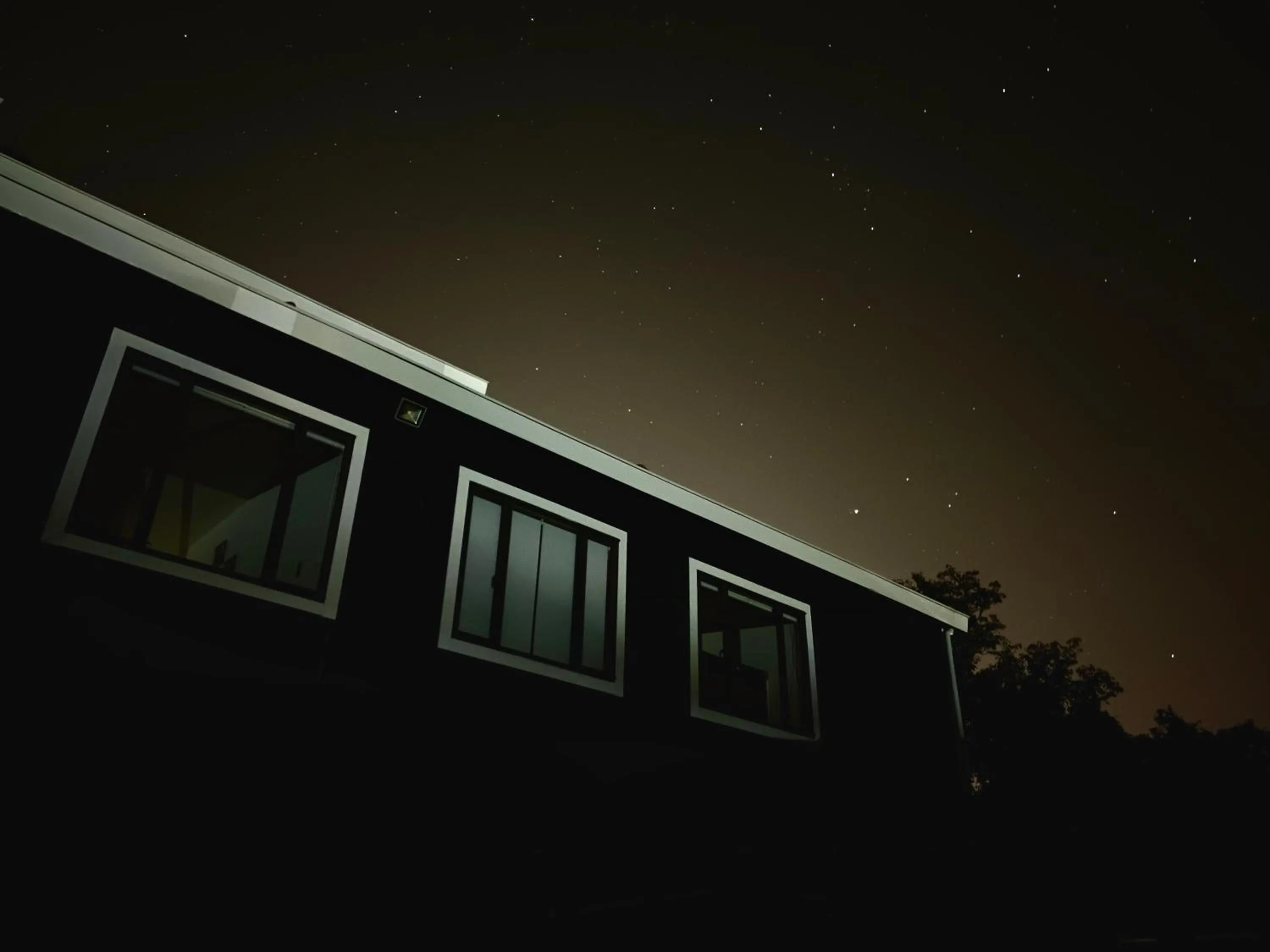 Property building in Guesthouse All you need - All rooms have an ocean view!