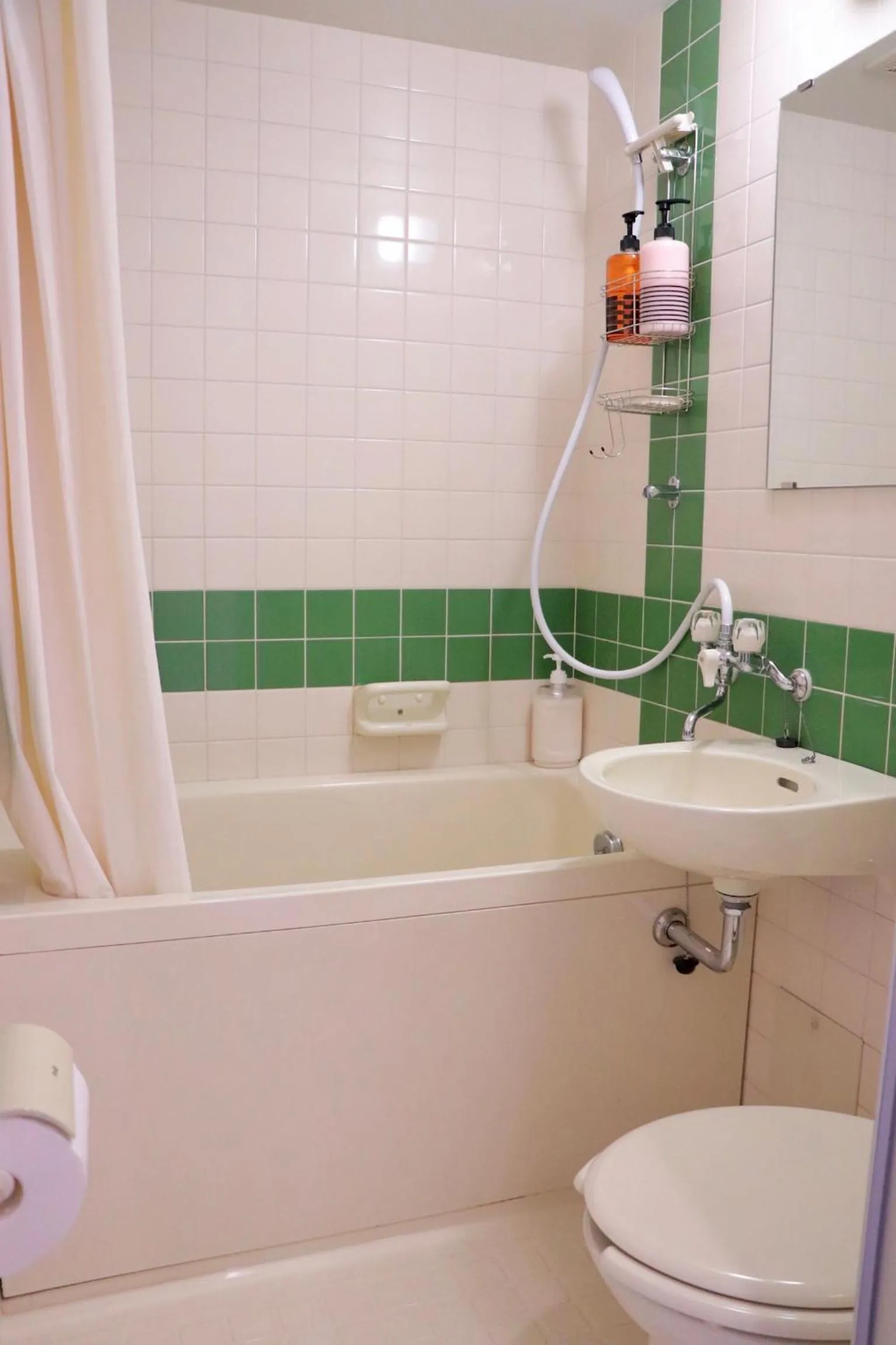 Bathroom in Guesthouse All you need - All rooms have an ocean view!