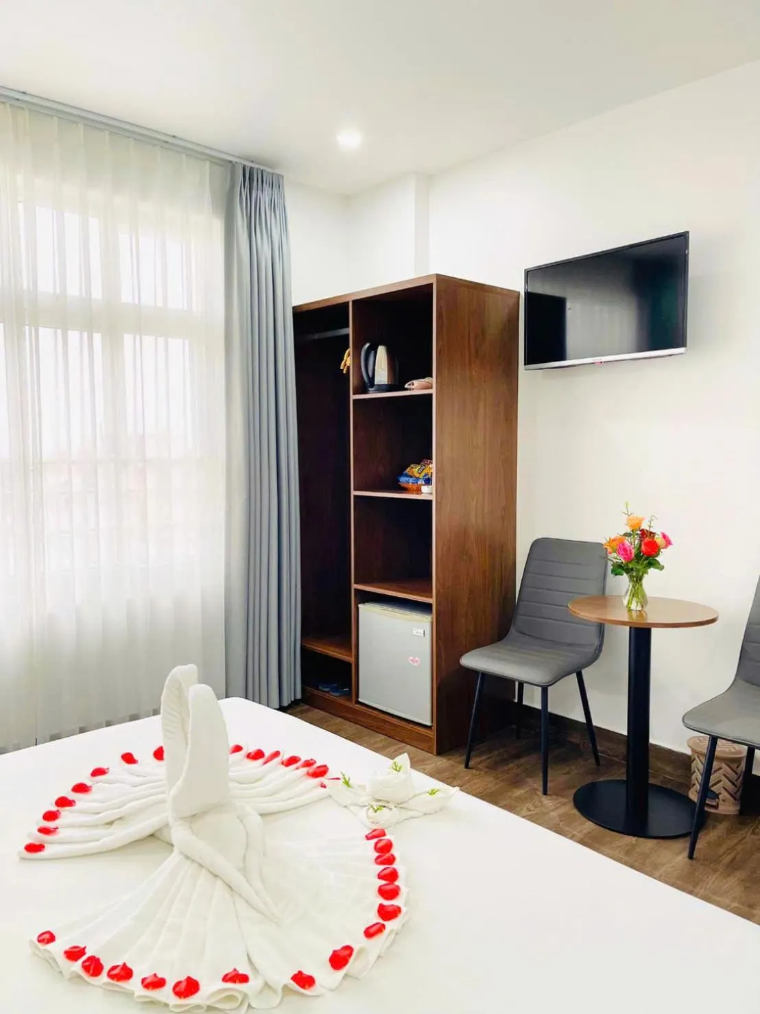 Seating area, Bed in Hue Royal Hotel