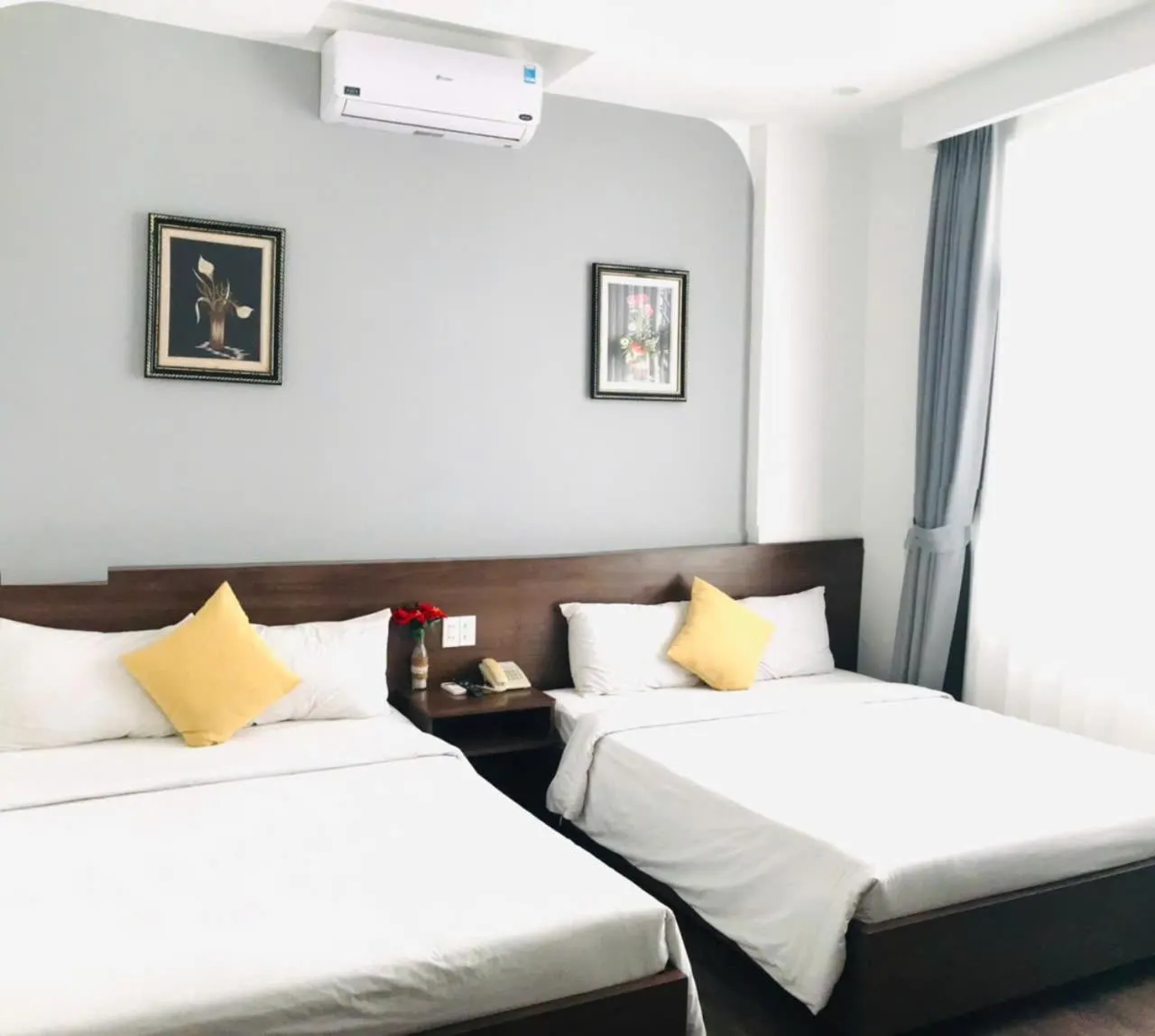 Bed in Hue Royal Hotel