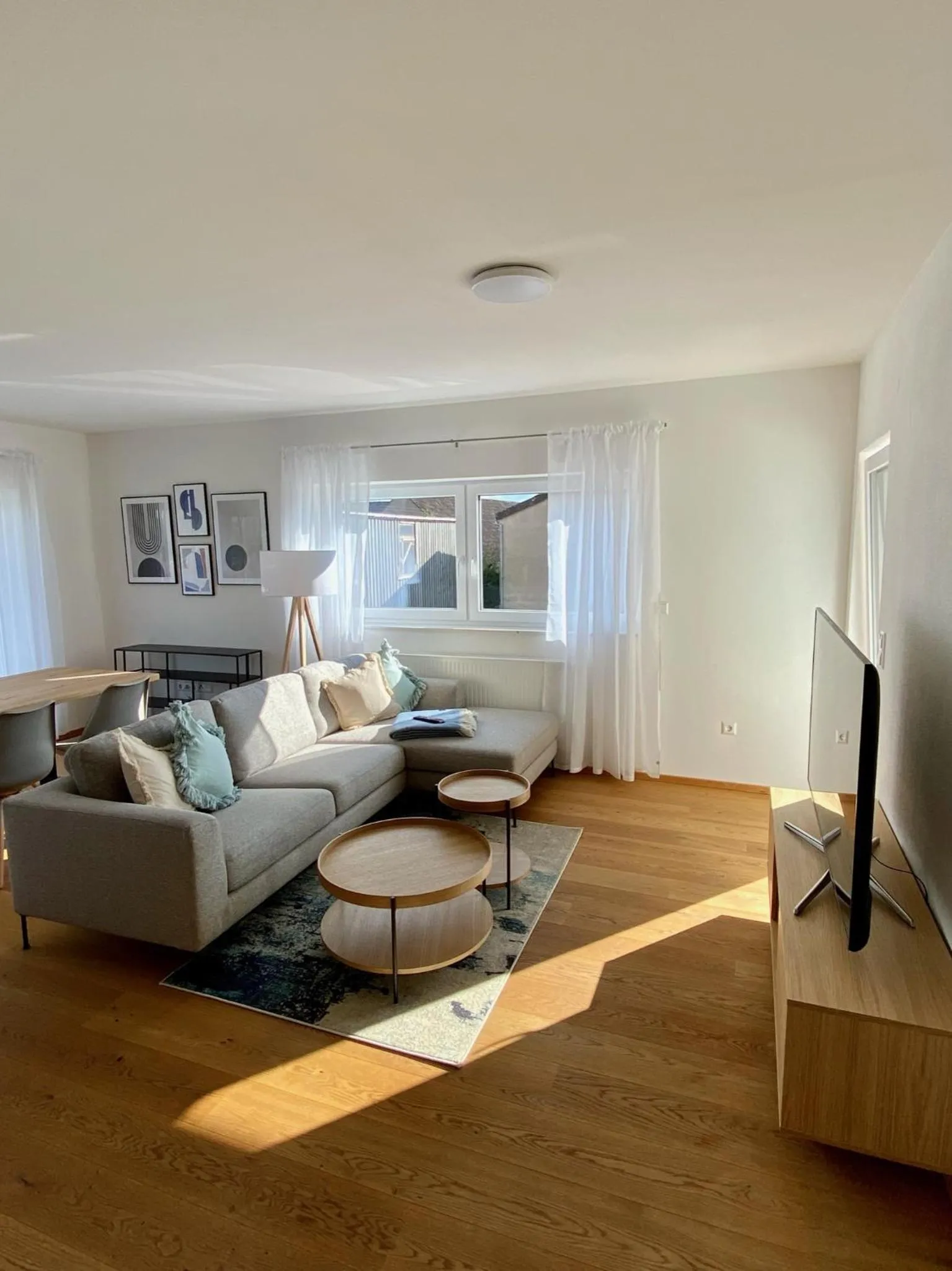 Living room in Schoko-Apartments mit Bad & Küche