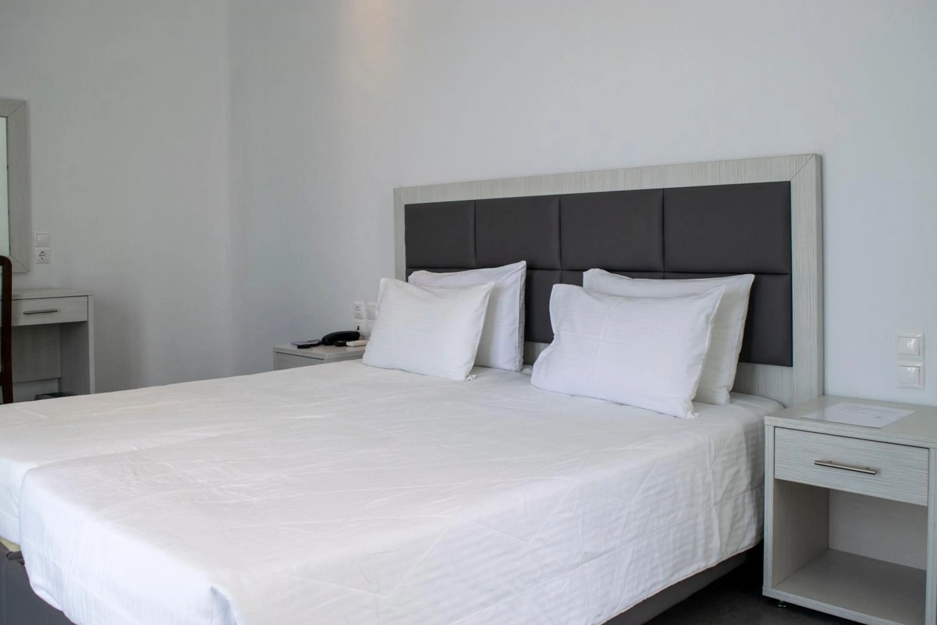 Photo of the whole room in Giannoulaki Resort