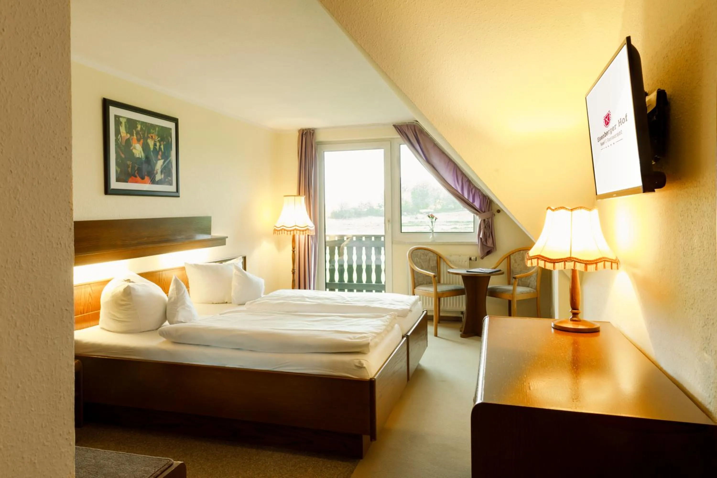 Photo of the whole room, Bed in Eisenberger Hof