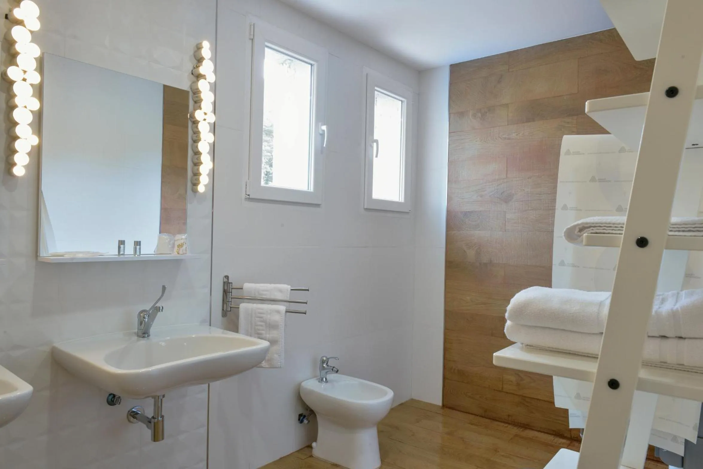 Decorative detail in Habitaciones Premium Finca la Casona