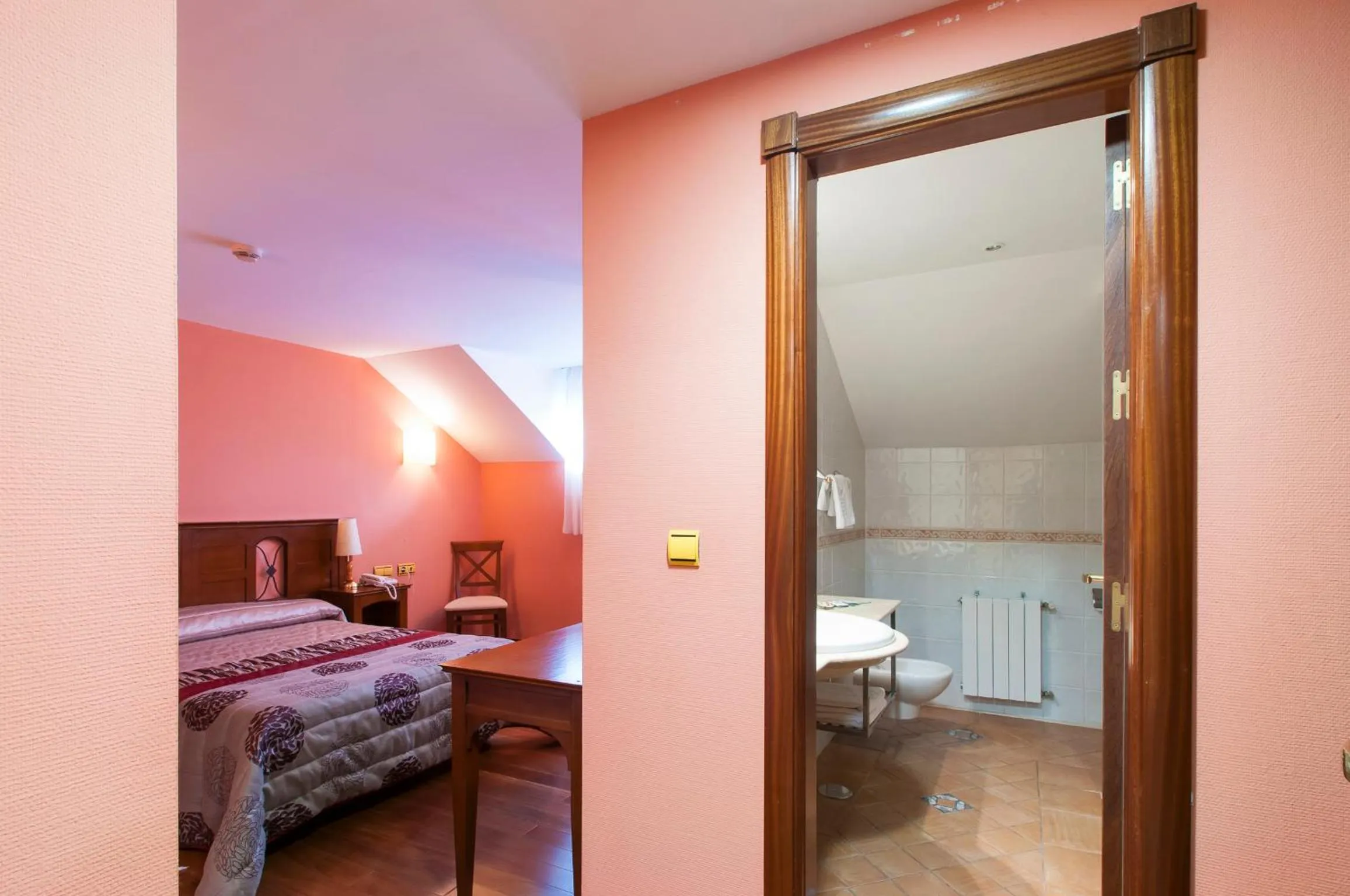 Bathroom, Bed in Habitaciones Premium Finca la Casona