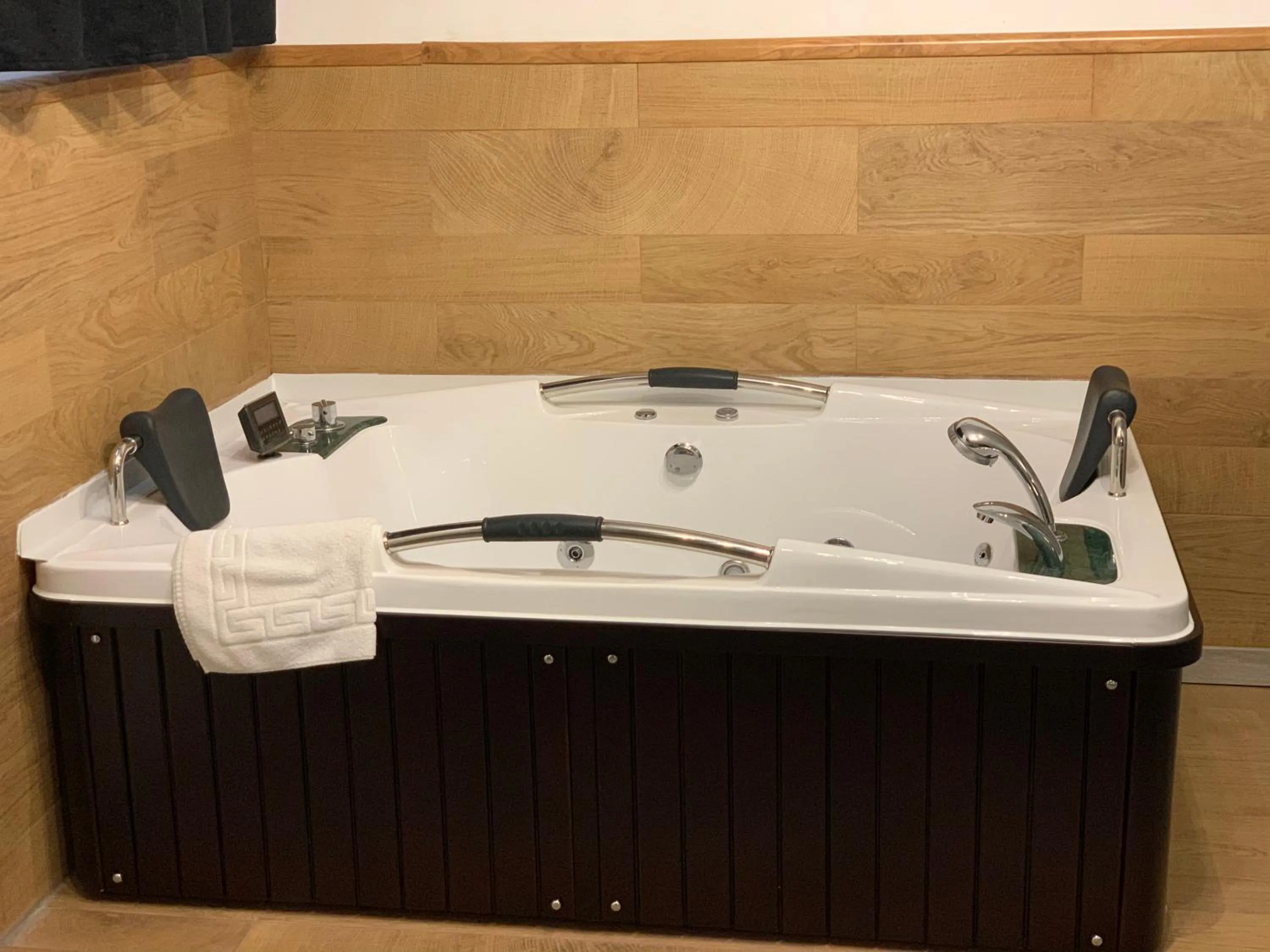 Hot Tub in Habitaciones Premium Finca la Casona