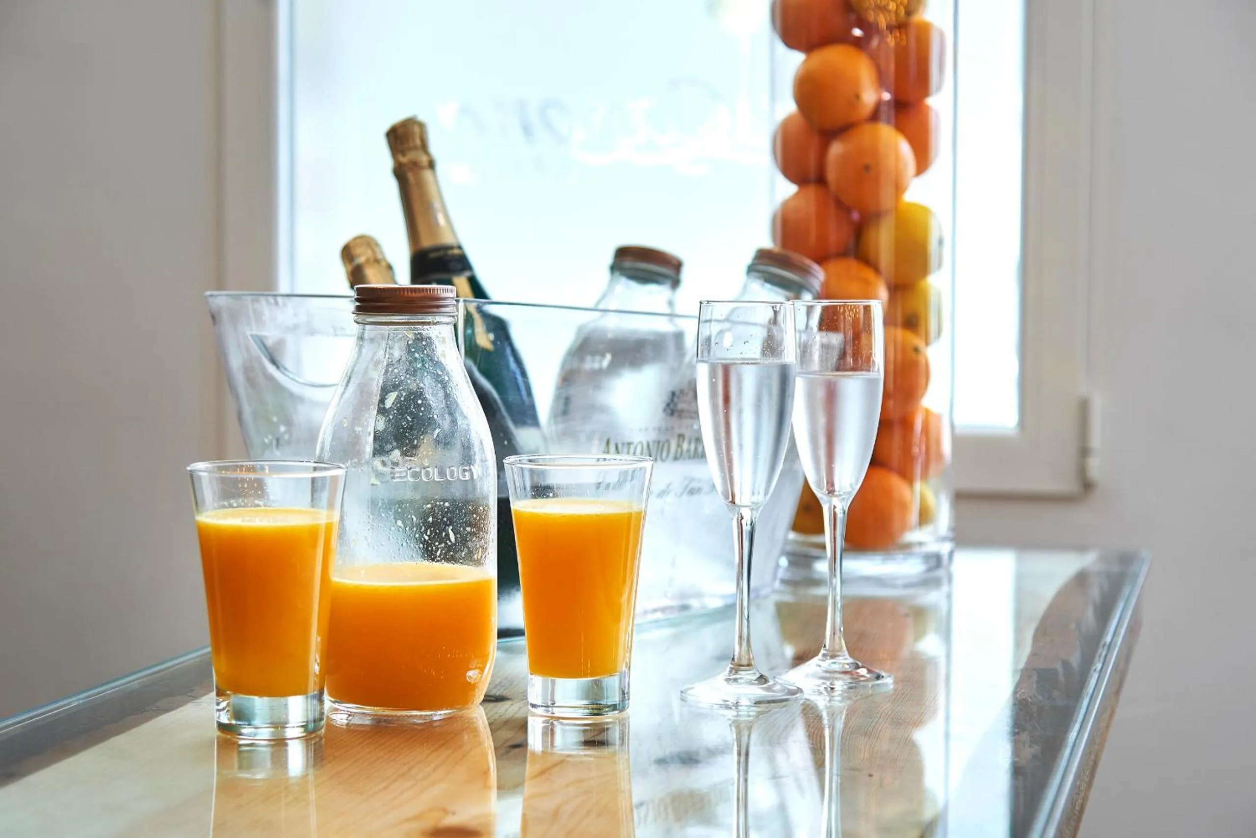 Lounge or bar in Habitaciones Premium Finca la Casona