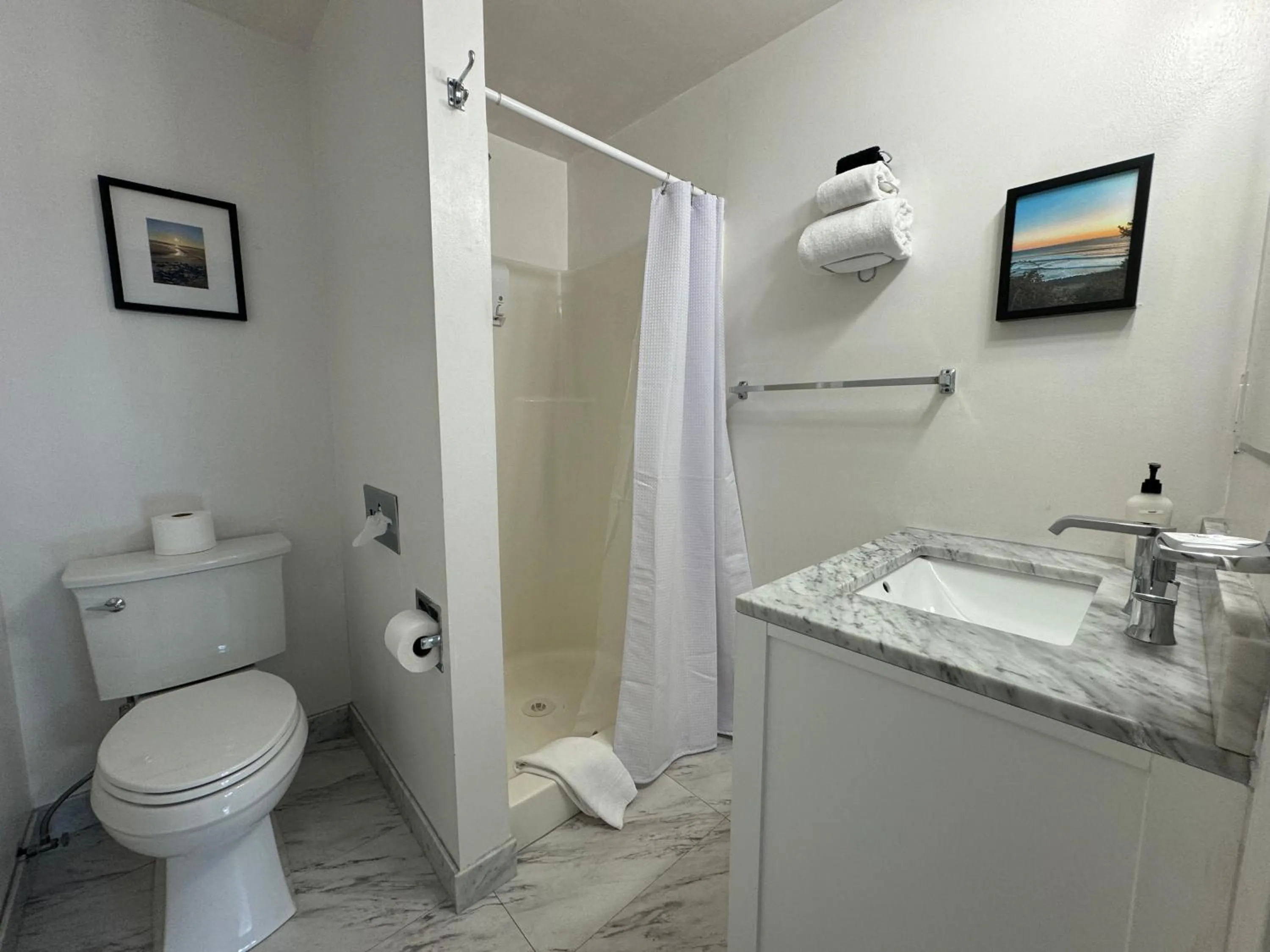 Bathroom in San Dune Inn