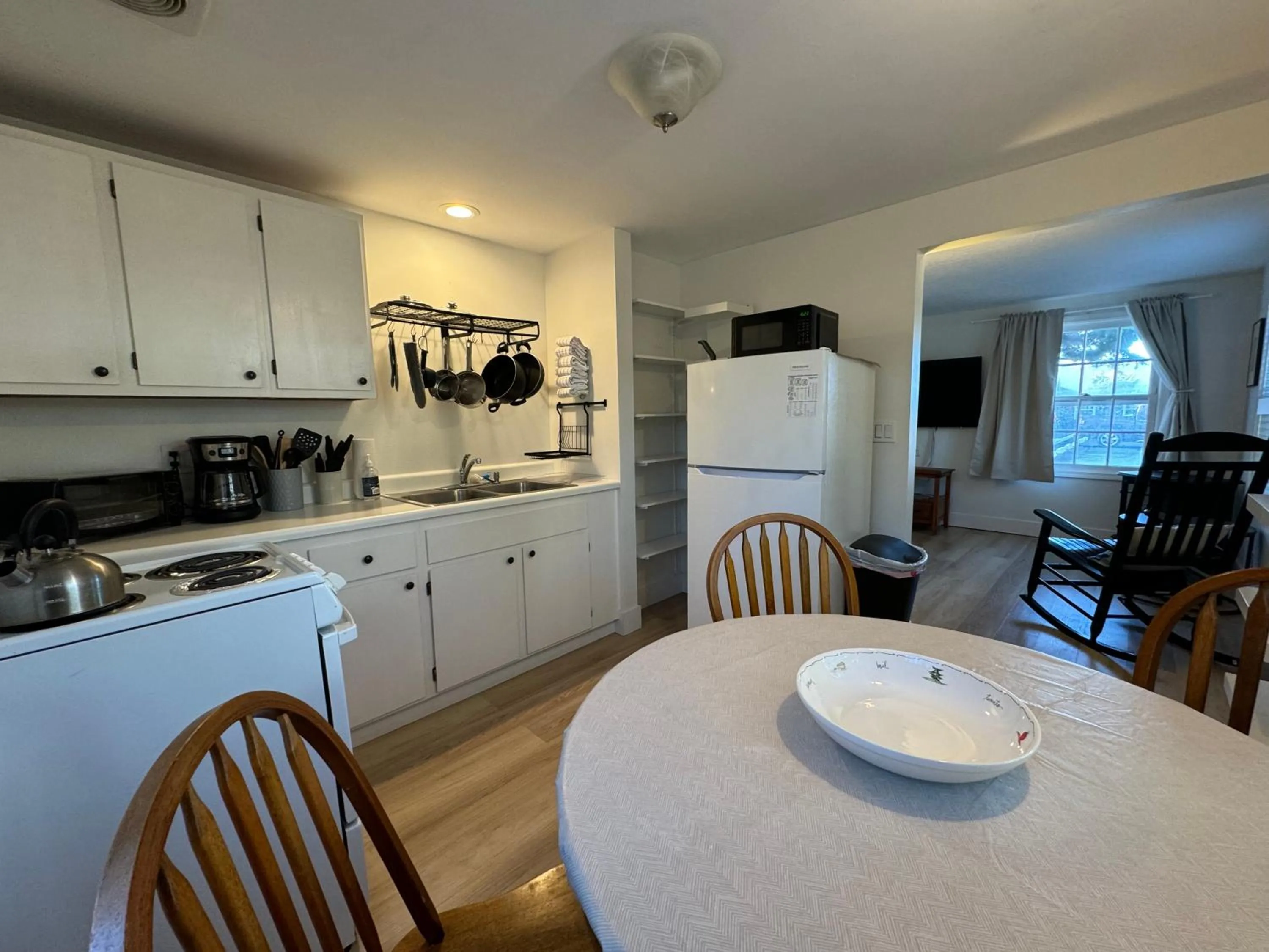 kitchen in San Dune Inn