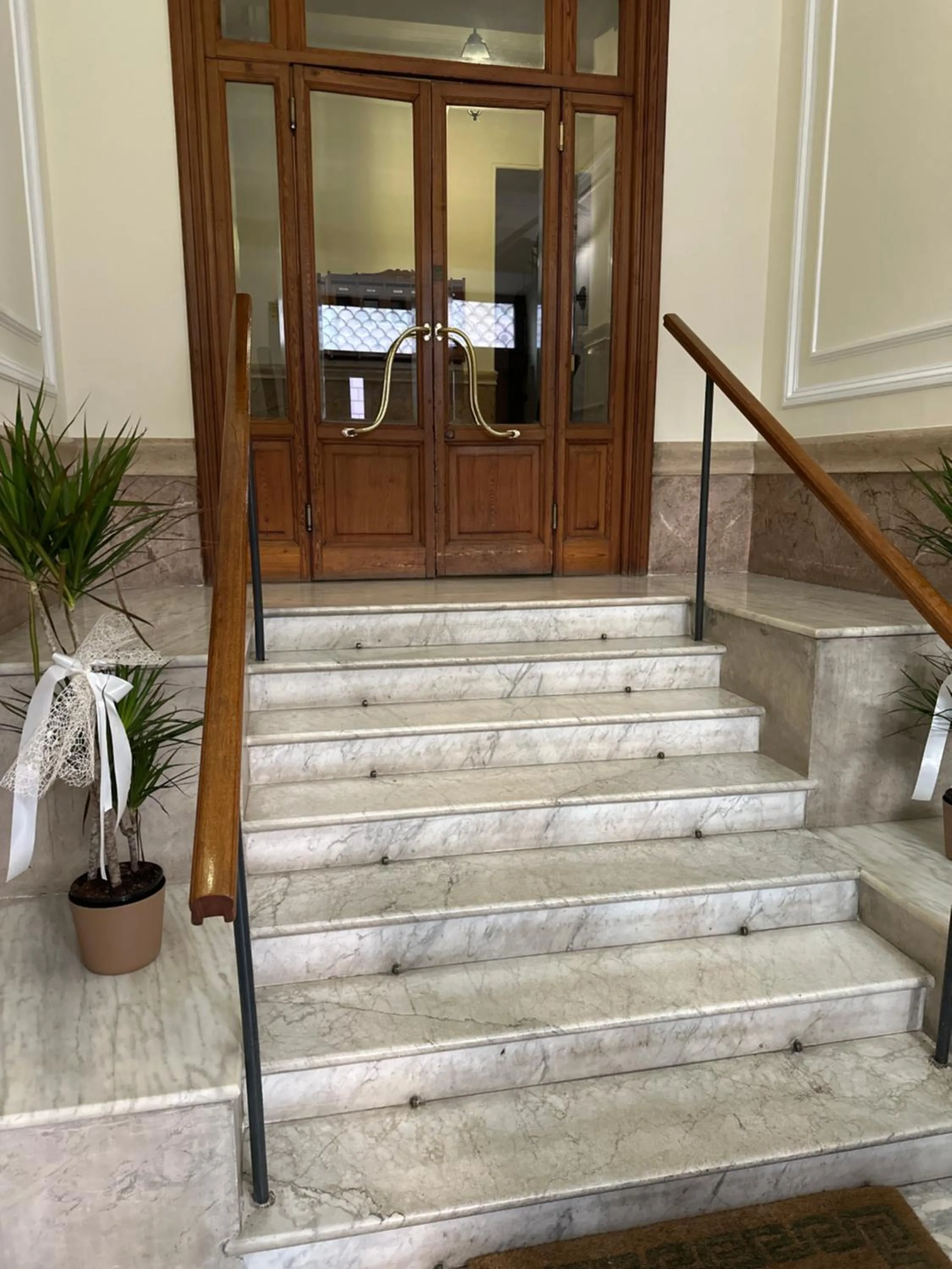 Property building in Vatican G&G Suites