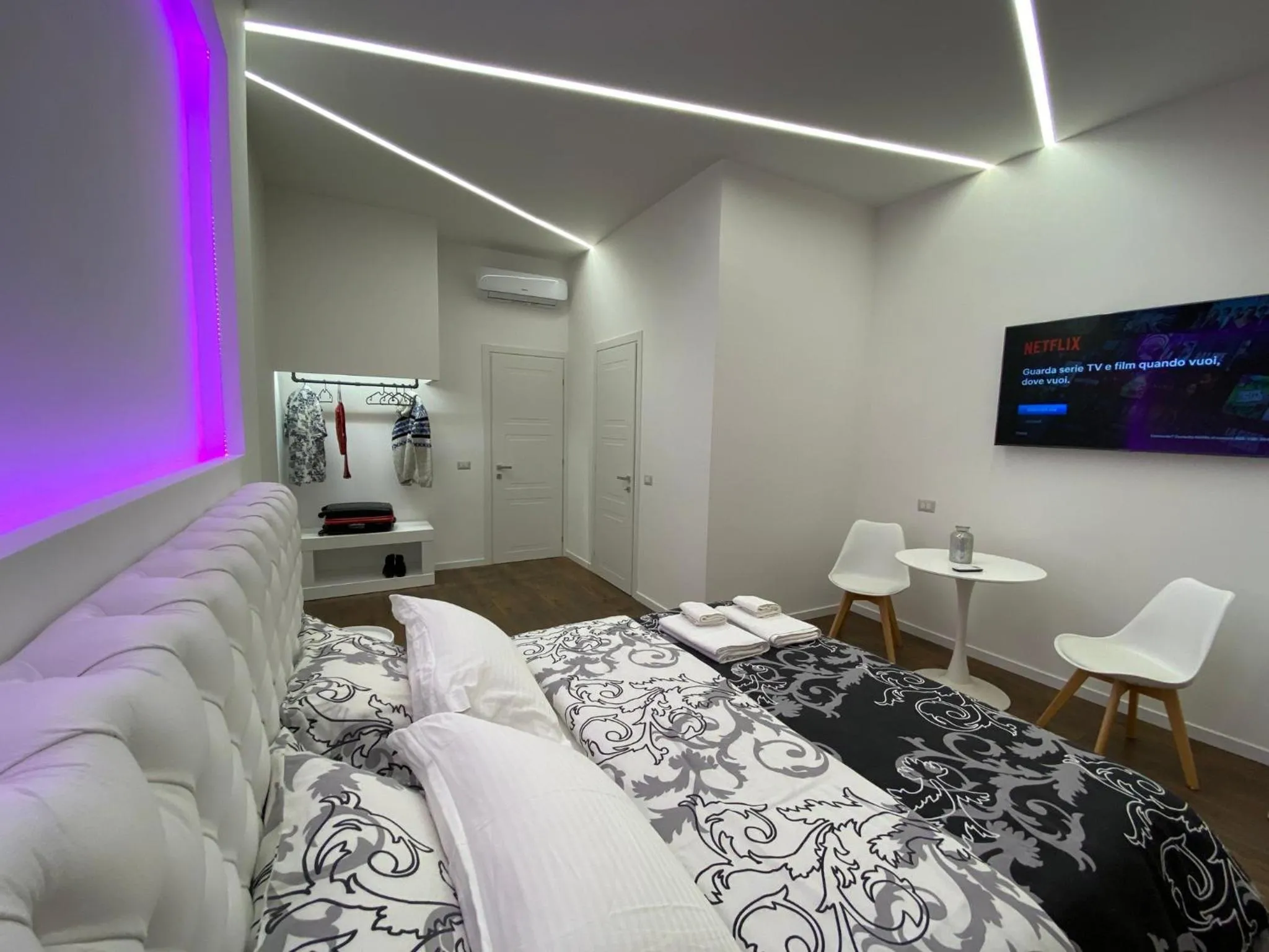 Bedroom in Vatican G&G Suites