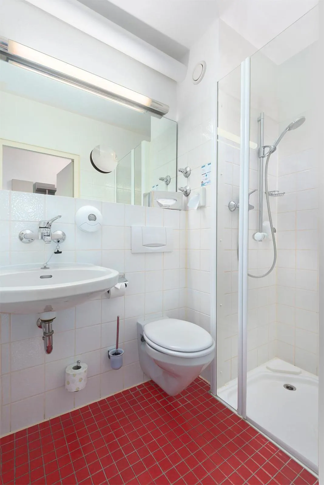 Shower in Trip Inn Landhotel Badsoden-Salmünster