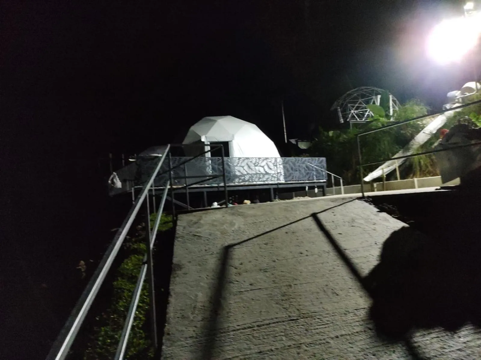 HOTEL, VILLAS y GLAMPINGS MYA -PUERTO VIEJO, Limon, CR