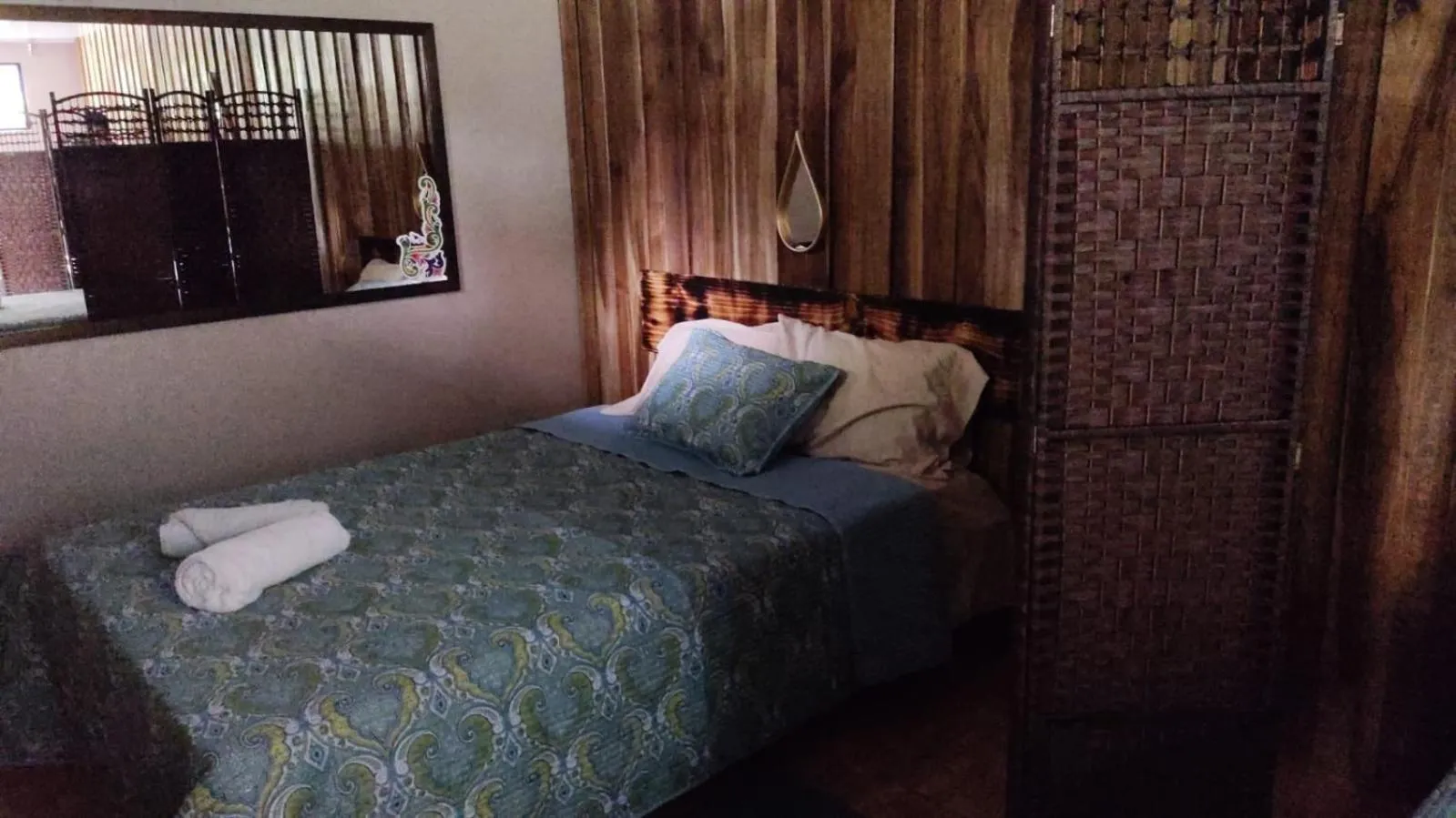 Bed in HOTEL, VILLAS y GLAMPINGS MYA -PUERTO VIEJO, Limon, CR