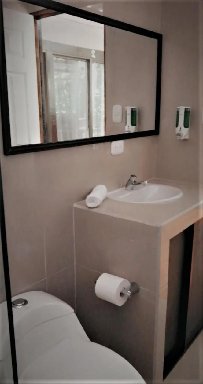 HOTEL, VILLAS y GLAMPINGS MYA -PUERTO VIEJO, Limon, CR