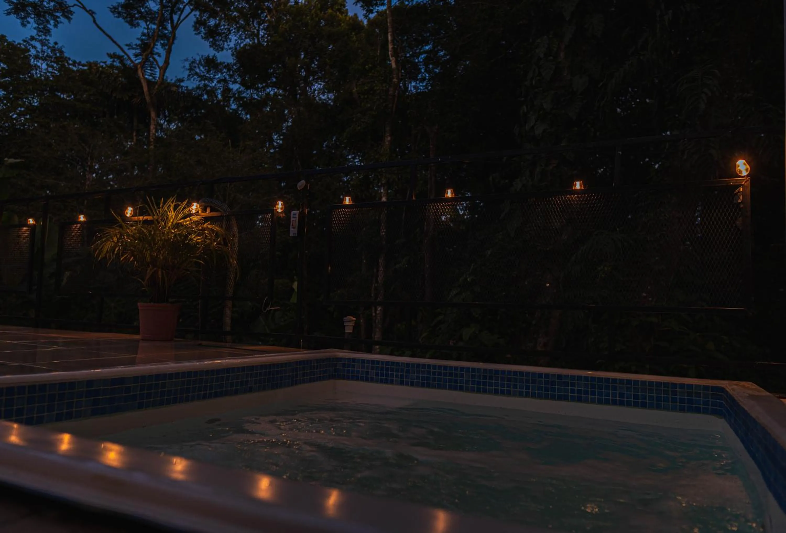 HOTEL, VILLAS y GLAMPINGS MYA -PUERTO VIEJO, Limon, CR