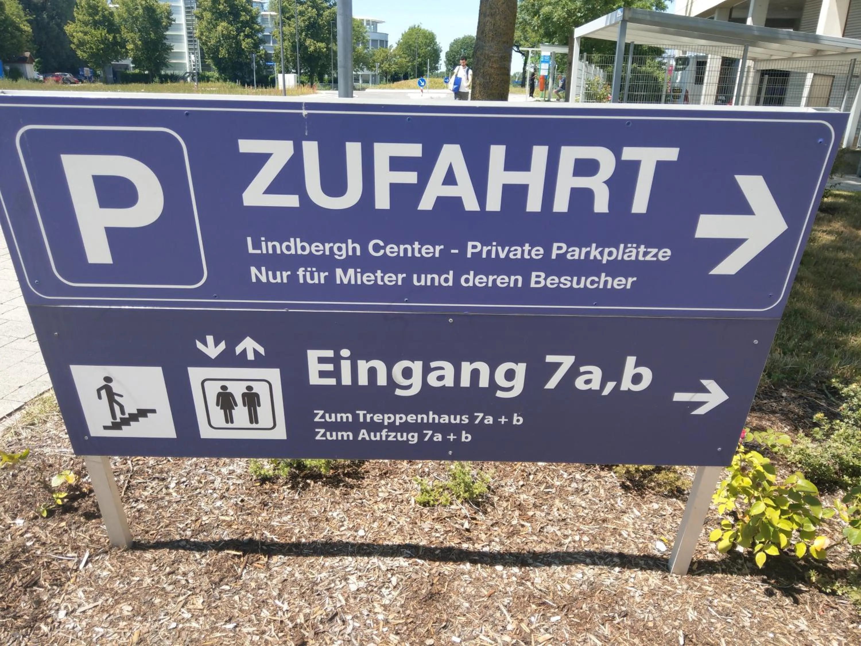 Parking in Airport Park Hotel MUC