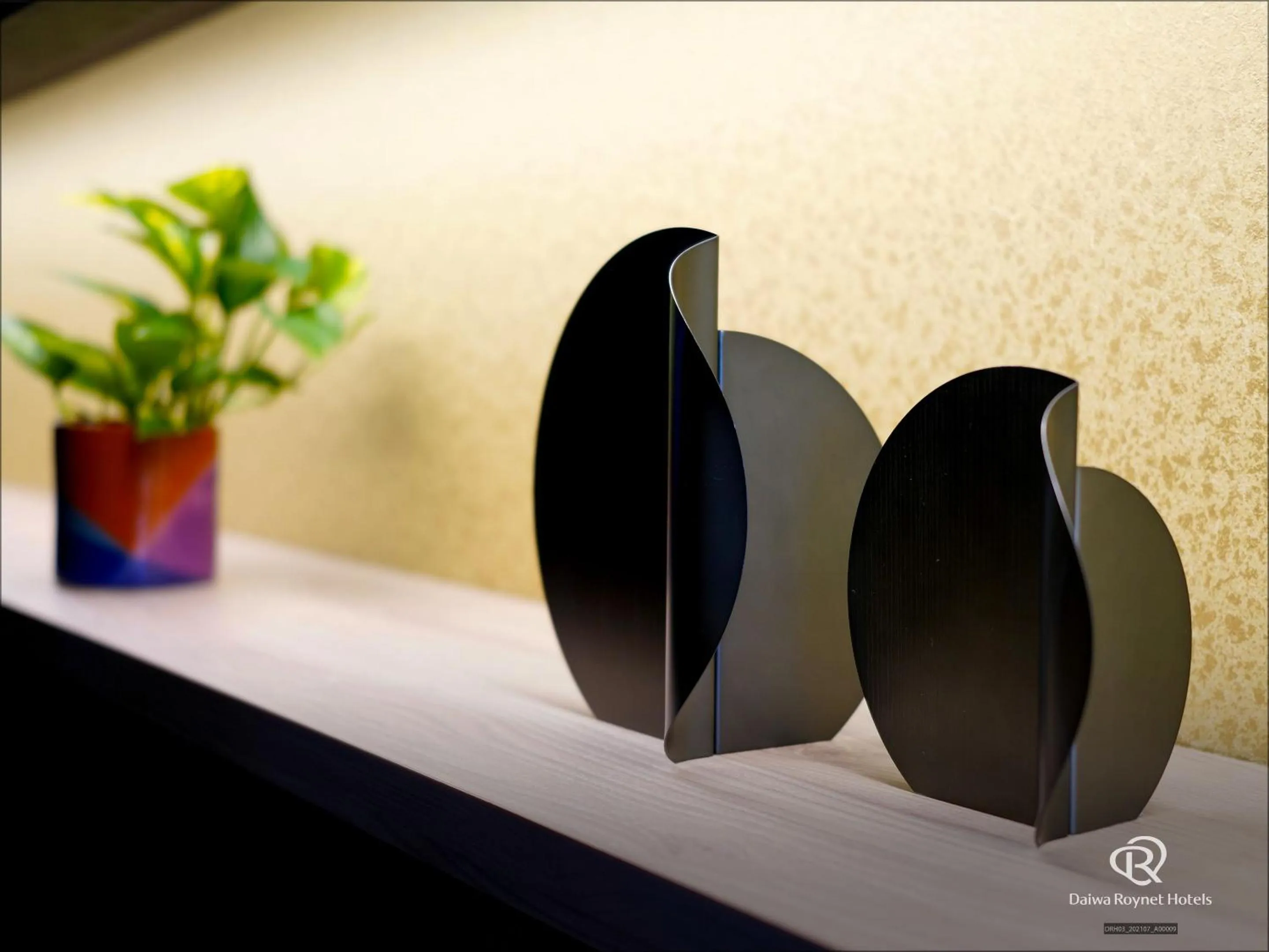 Decorative detail in Daiwa Roynet Hotel Kanazawa Eki Nishiguchi