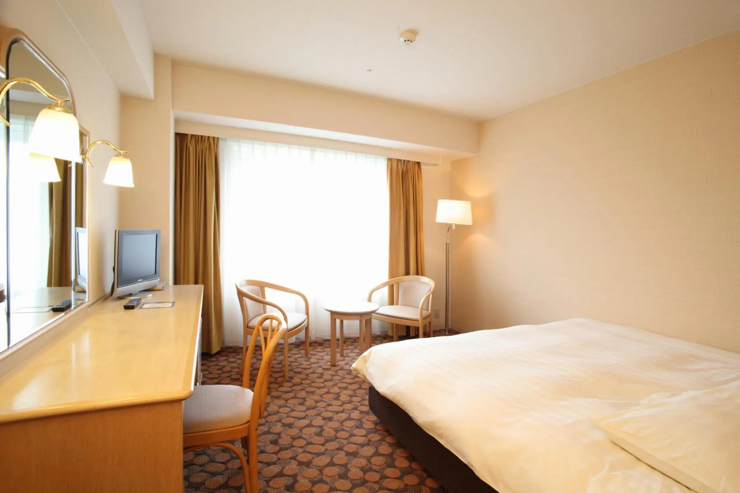 Deluxe Double Room - single occupancy in Hotel Fujita Fukui Deluxe Double Room - single occupancy in Hotel Fujita Fukui