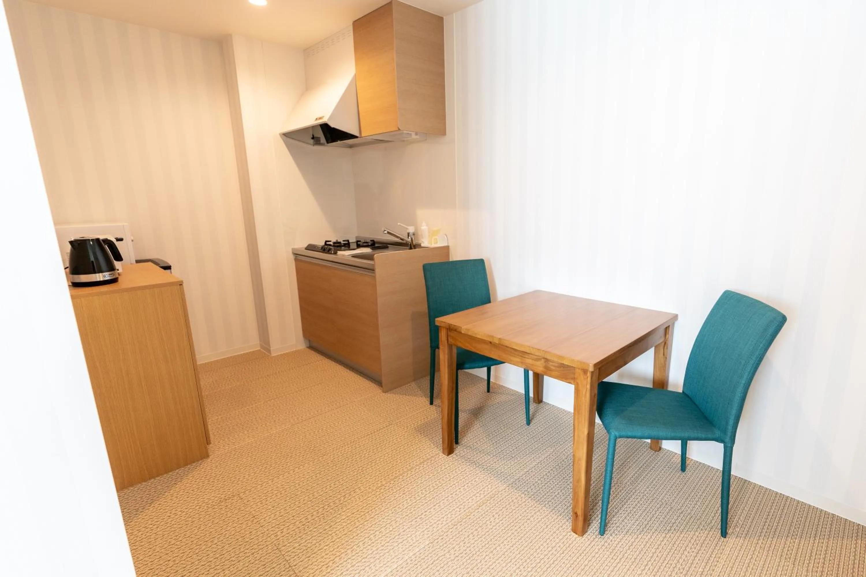 Kitchen or kitchenette in Ecot Irabu Bridge Sunset Hills