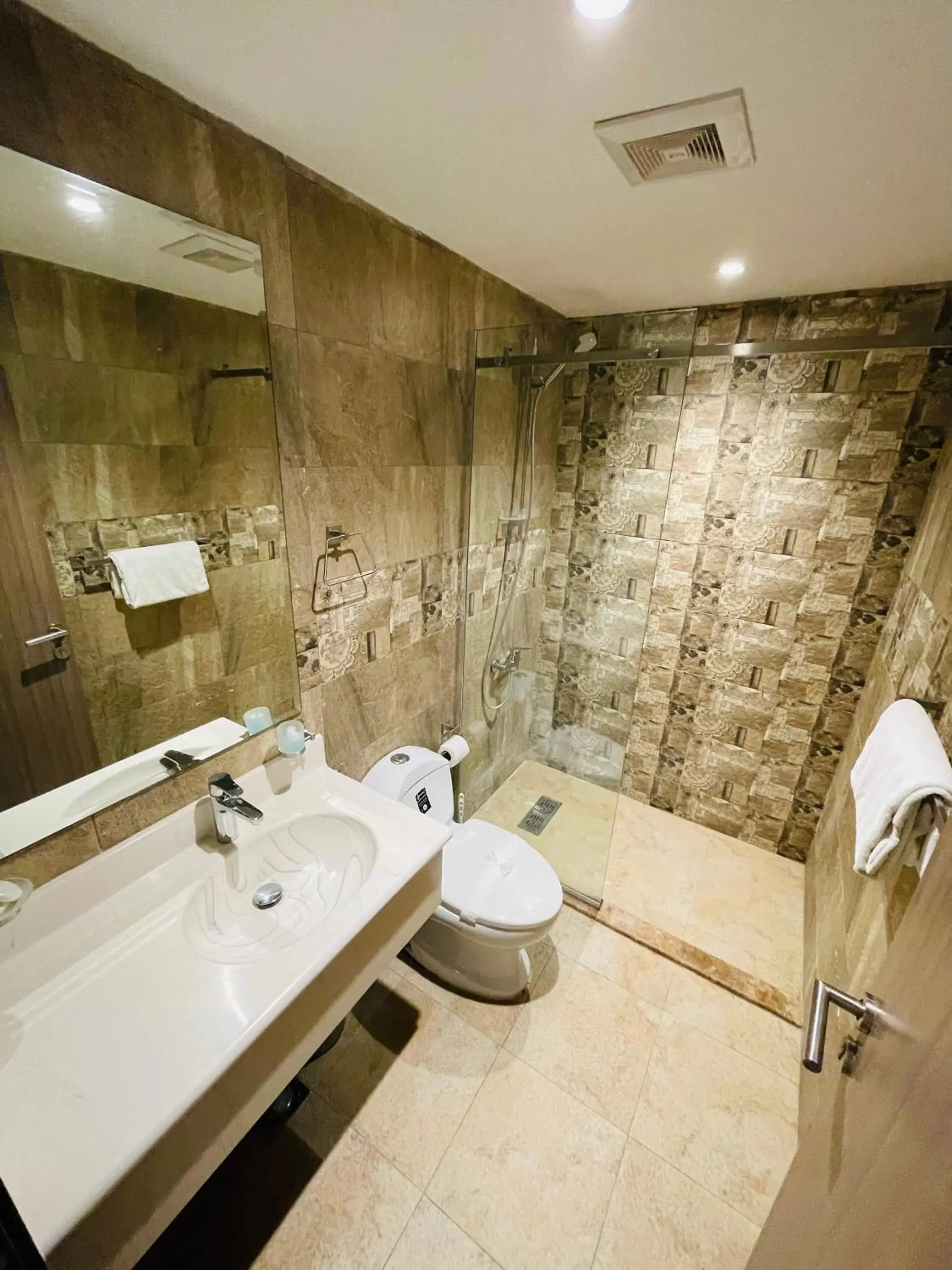 One-Bedroom Apartment in Terrace View Serviced Apartments 2 One-Bedroom Apartment in Terrace View Serviced Apartments 2