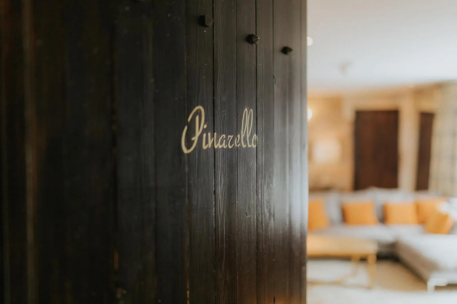 Decorative detail, Bed in Newton Hall