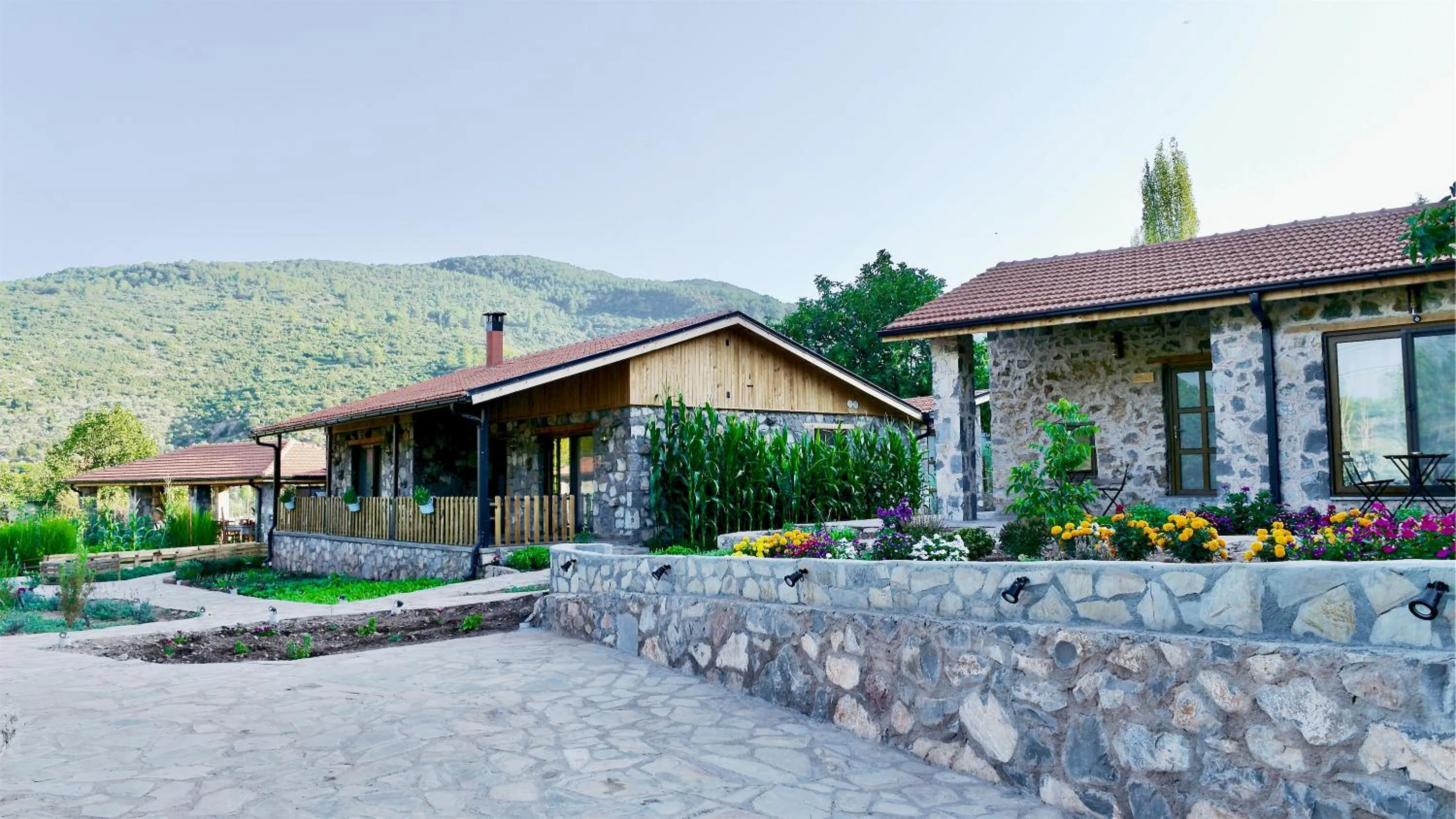 Property building in Dedehan Retreat Otel