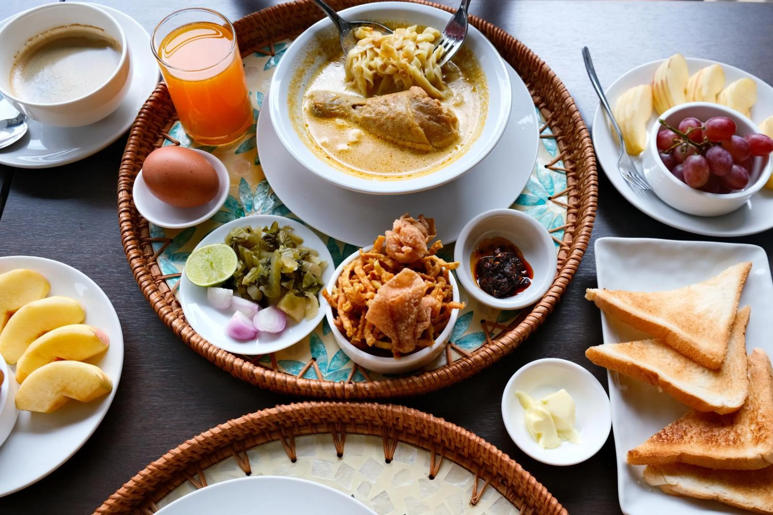 Food in La Seine City Resort, Chiang Mai