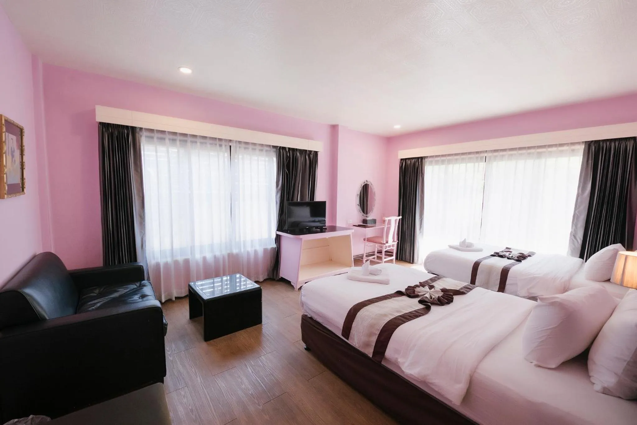 Bed in La Seine City Resort, Chiang Mai