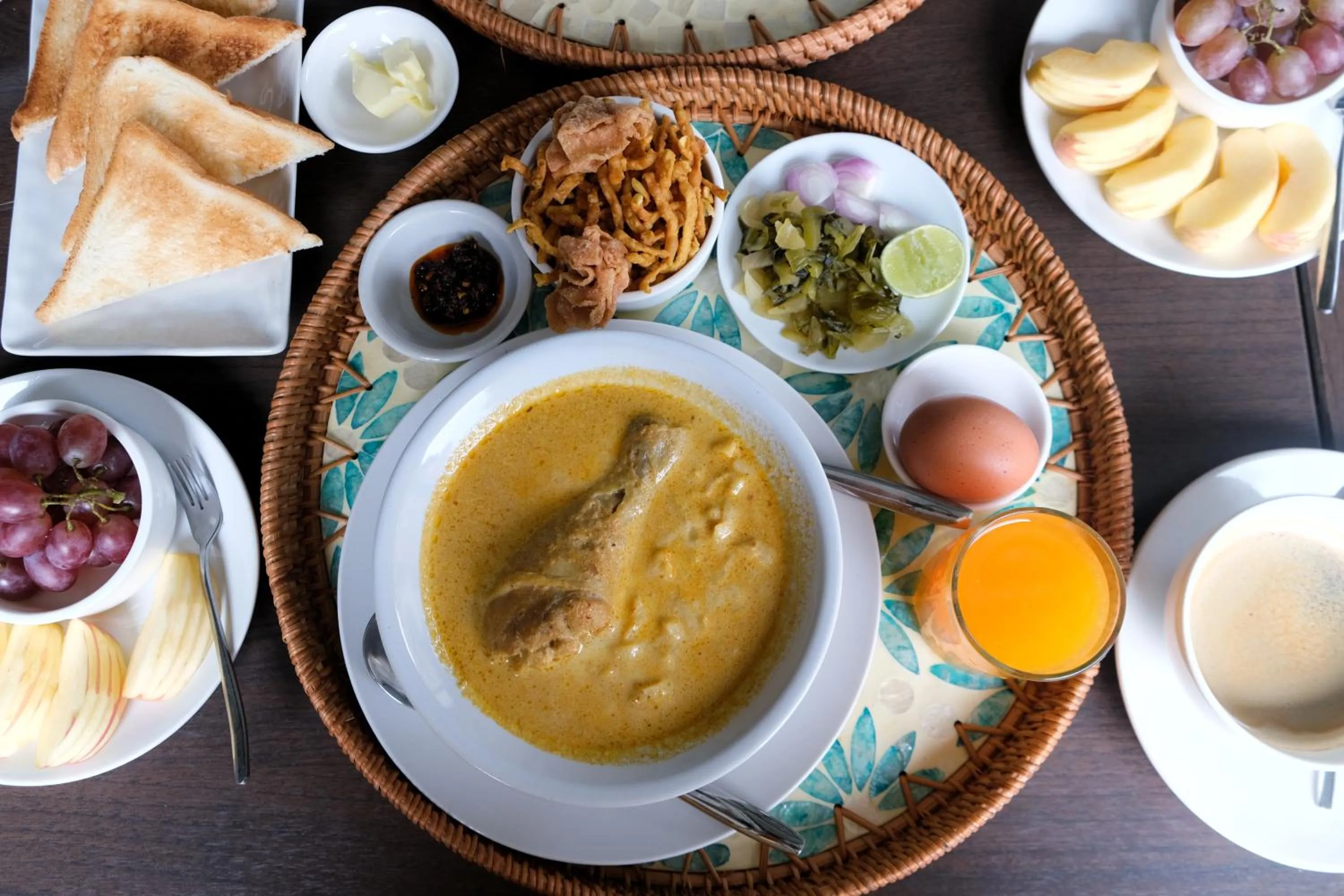 Food in La Seine City Resort, Chiang Mai