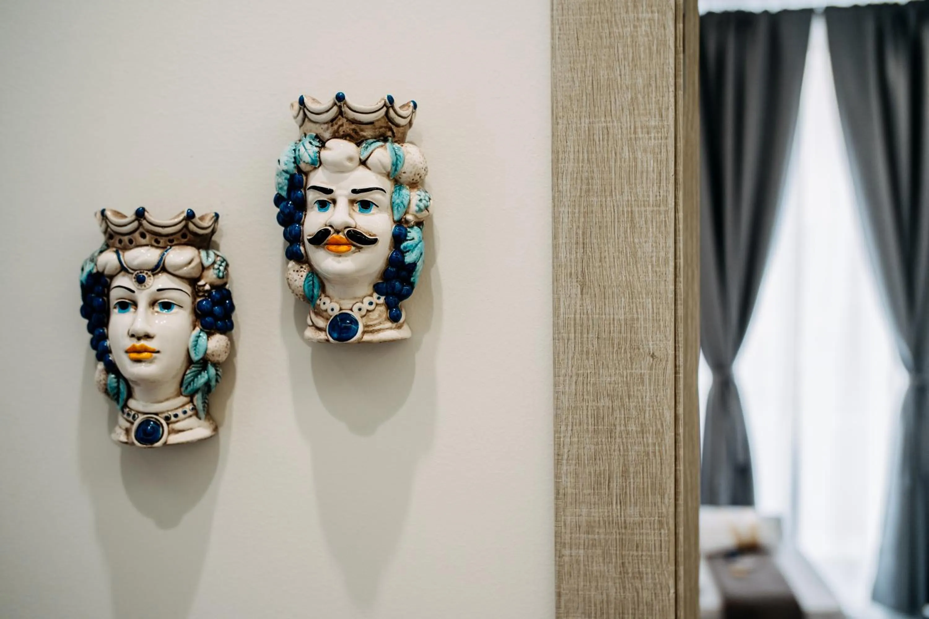 Decorative detail in B&B Stramondo