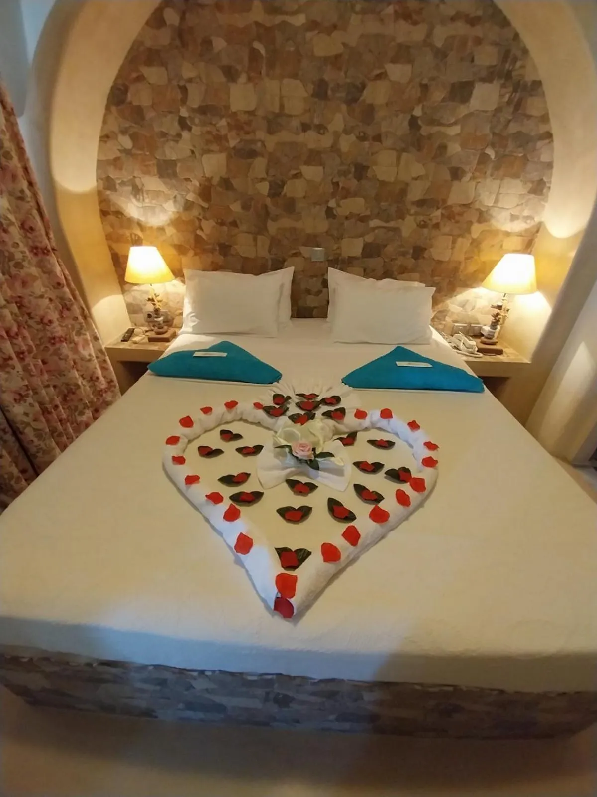 Bed in TINOS AQUA PALAZZO