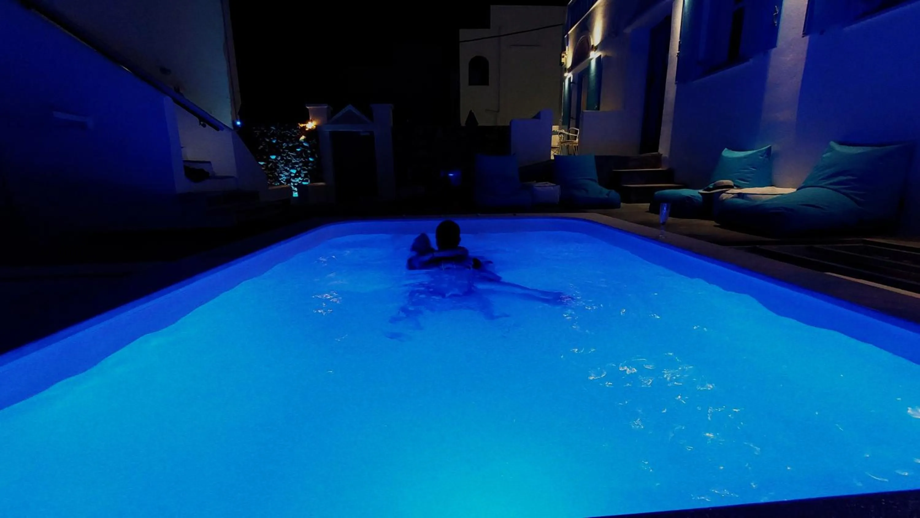 Night in TINOS AQUA PALAZZO