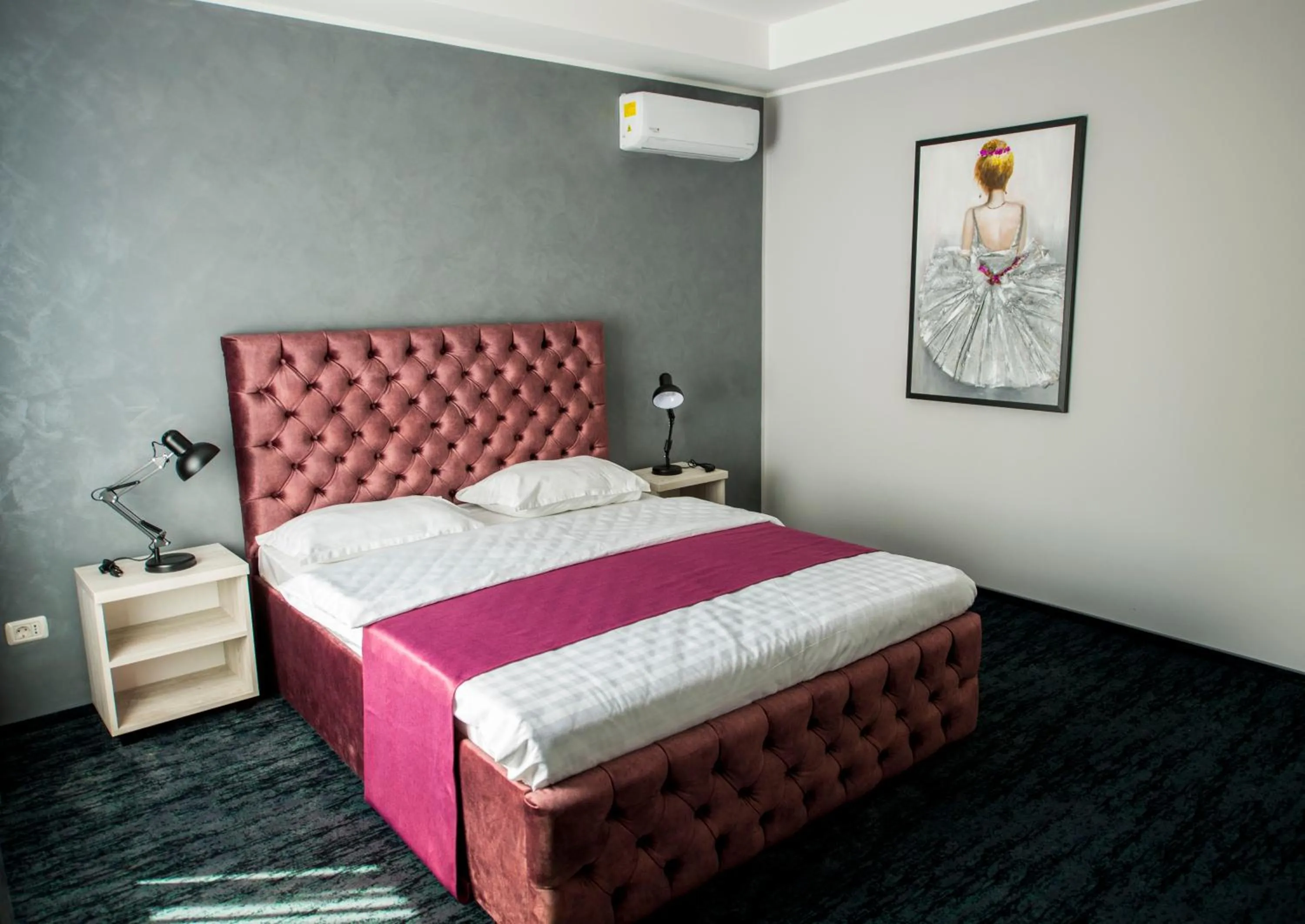 Bed in ZEN Hotel Focșani