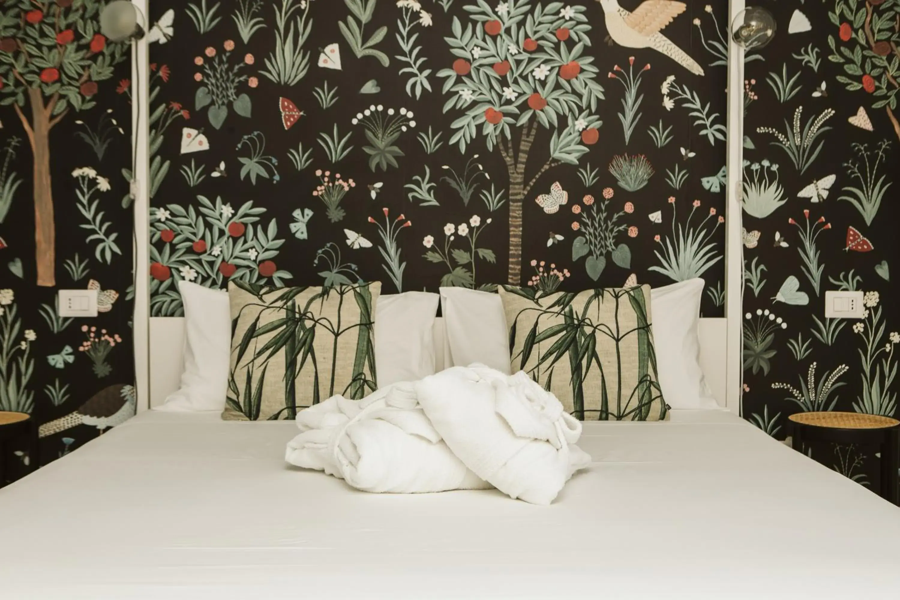 Double Room in Monte Simeone Double Room in Monte Simeone