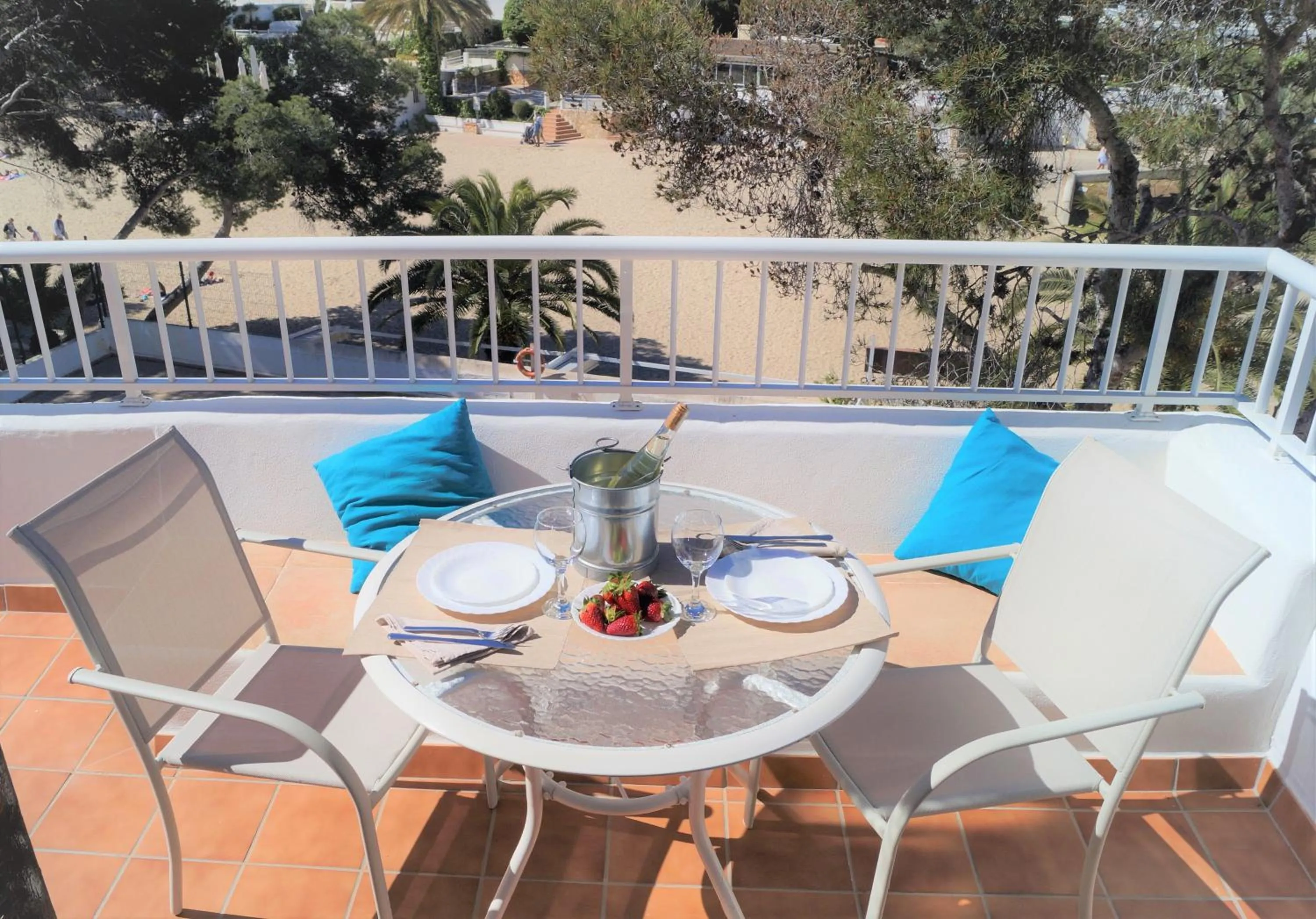 Balcony/Terrace in Bungalow Playa d'Or, 2