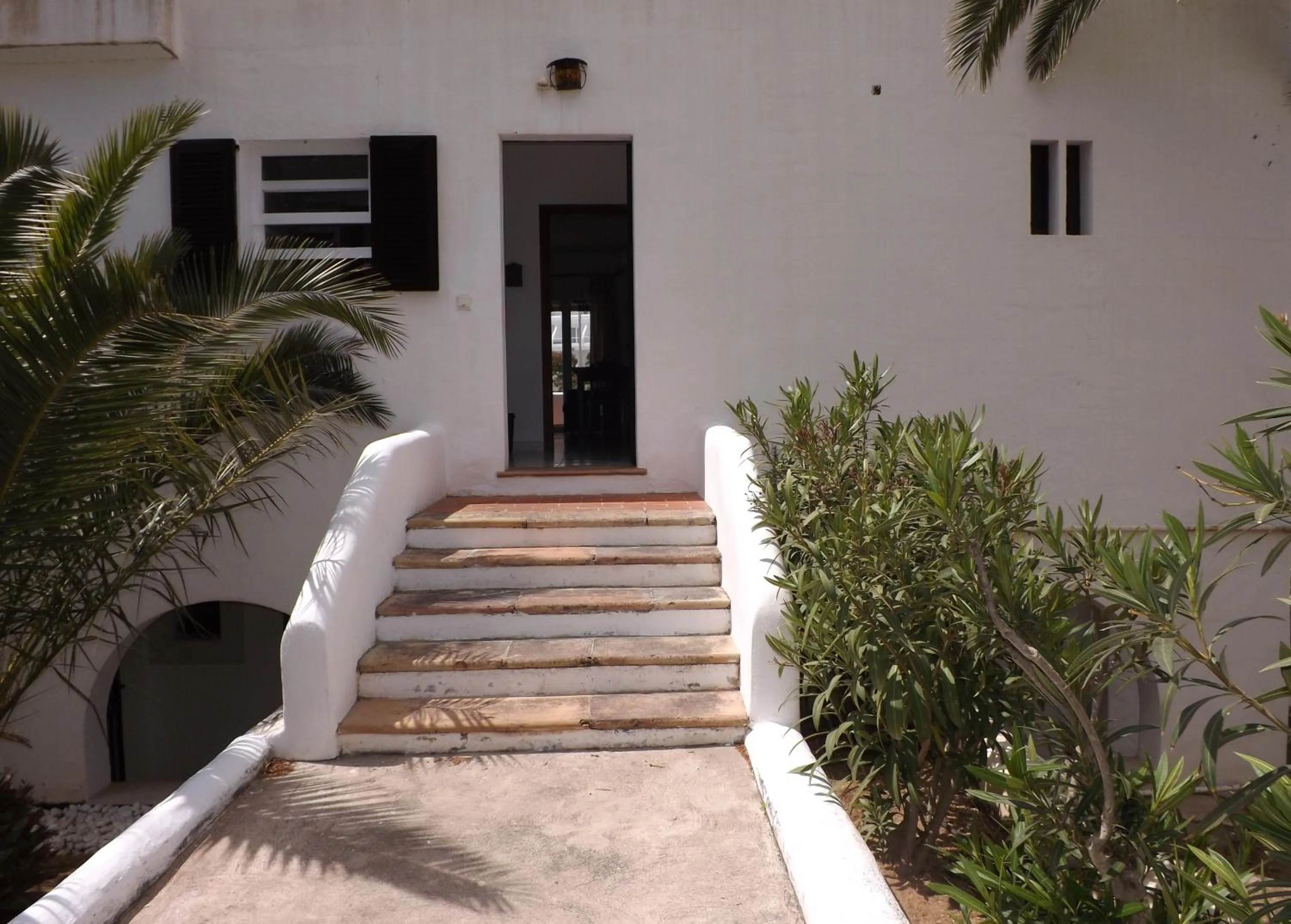 Facade/entrance in Bungalow Playa d'Or, 2
