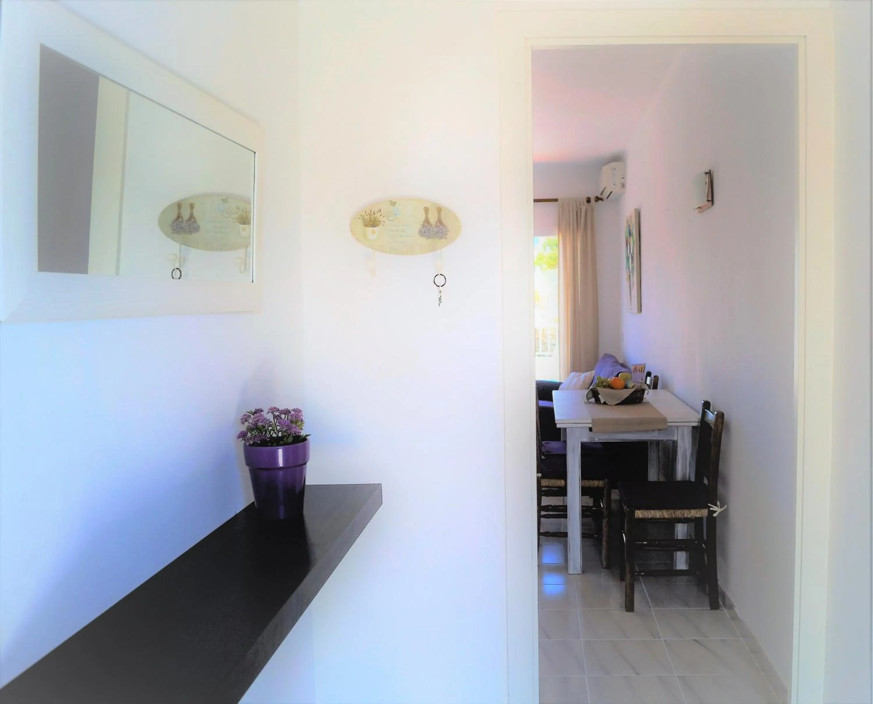 Lobby or reception in Bungalow Playa d'Or, 2