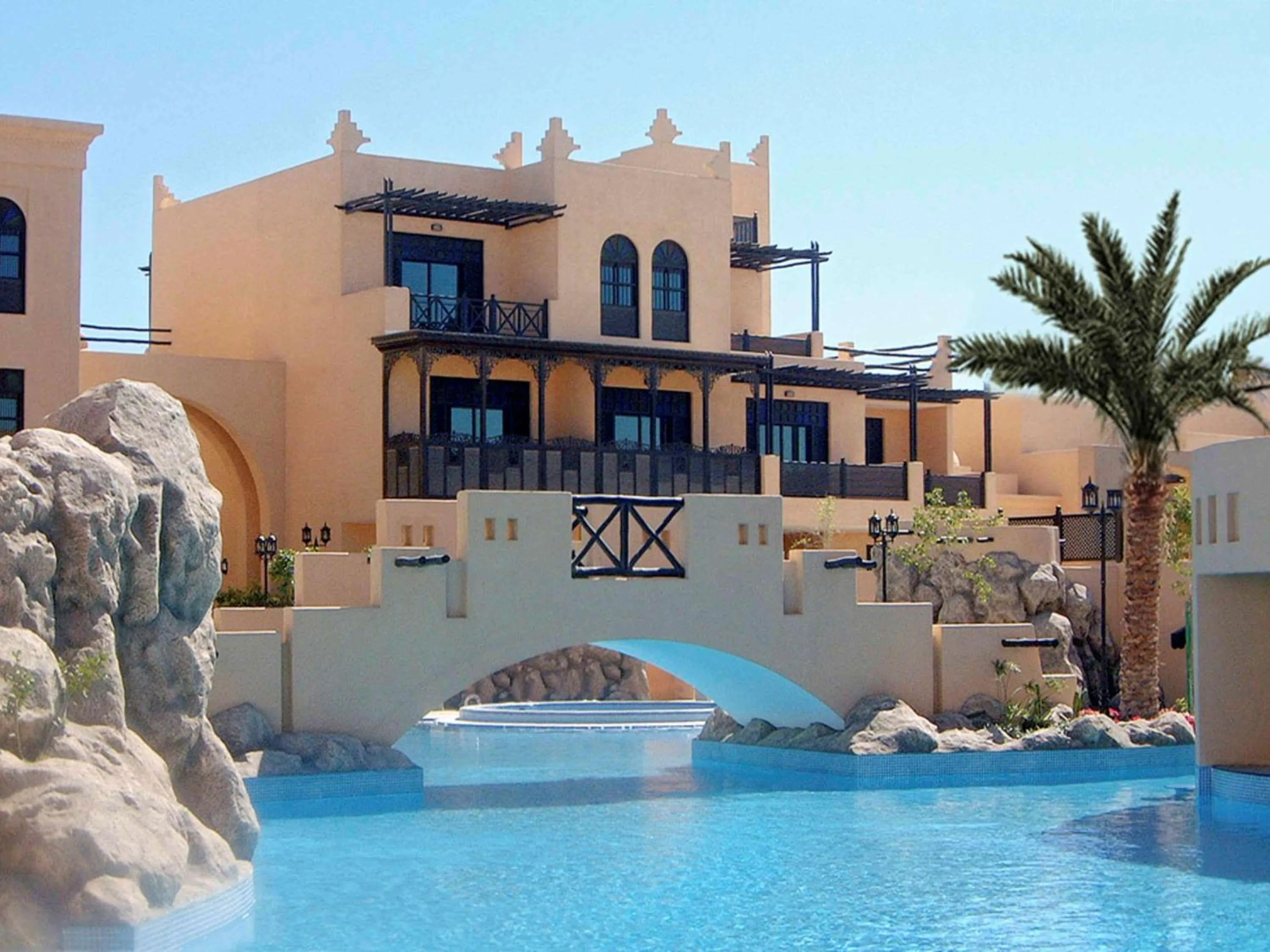 On site in Novotel Bahrain Al Dana Resort