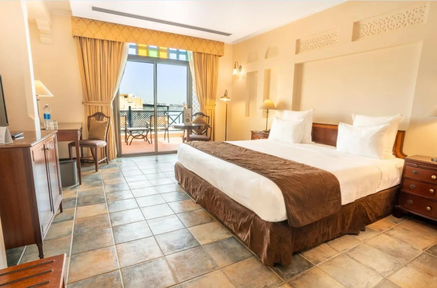 Bedroom, Bed in Novotel Bahrain Al Dana Resort