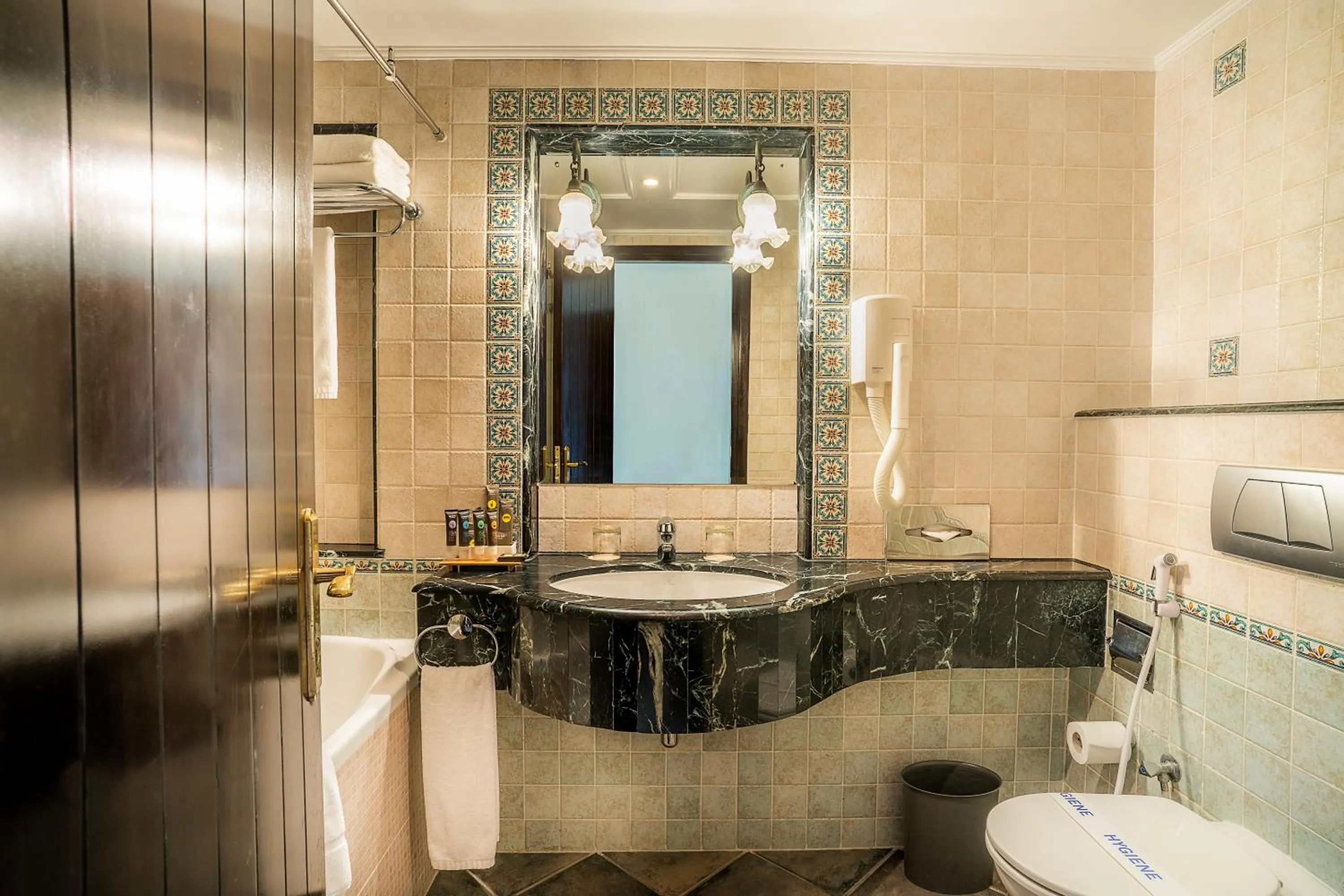 Shower in Novotel Bahrain Al Dana Resort