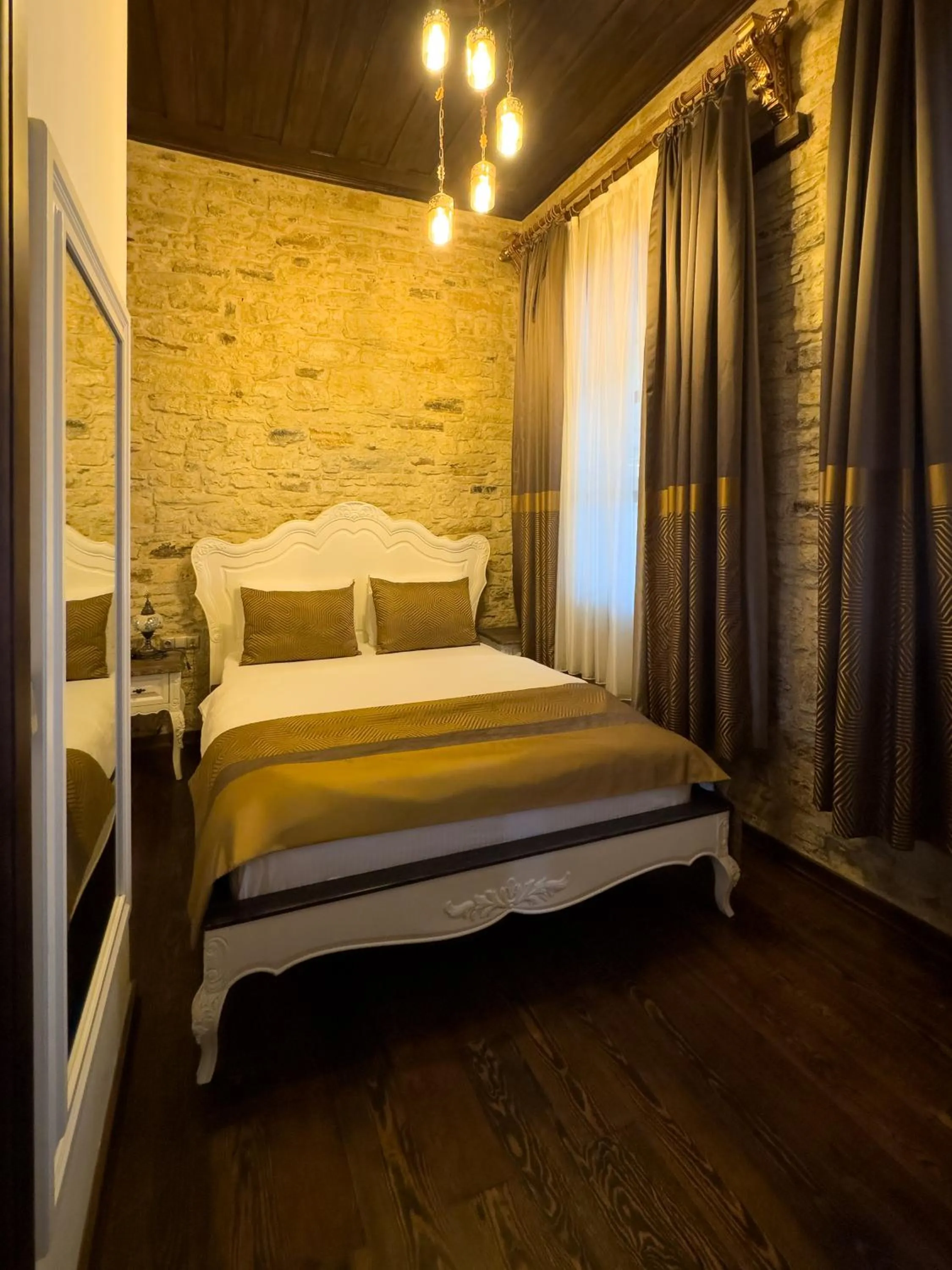 Bed in Marina Foça Hotel