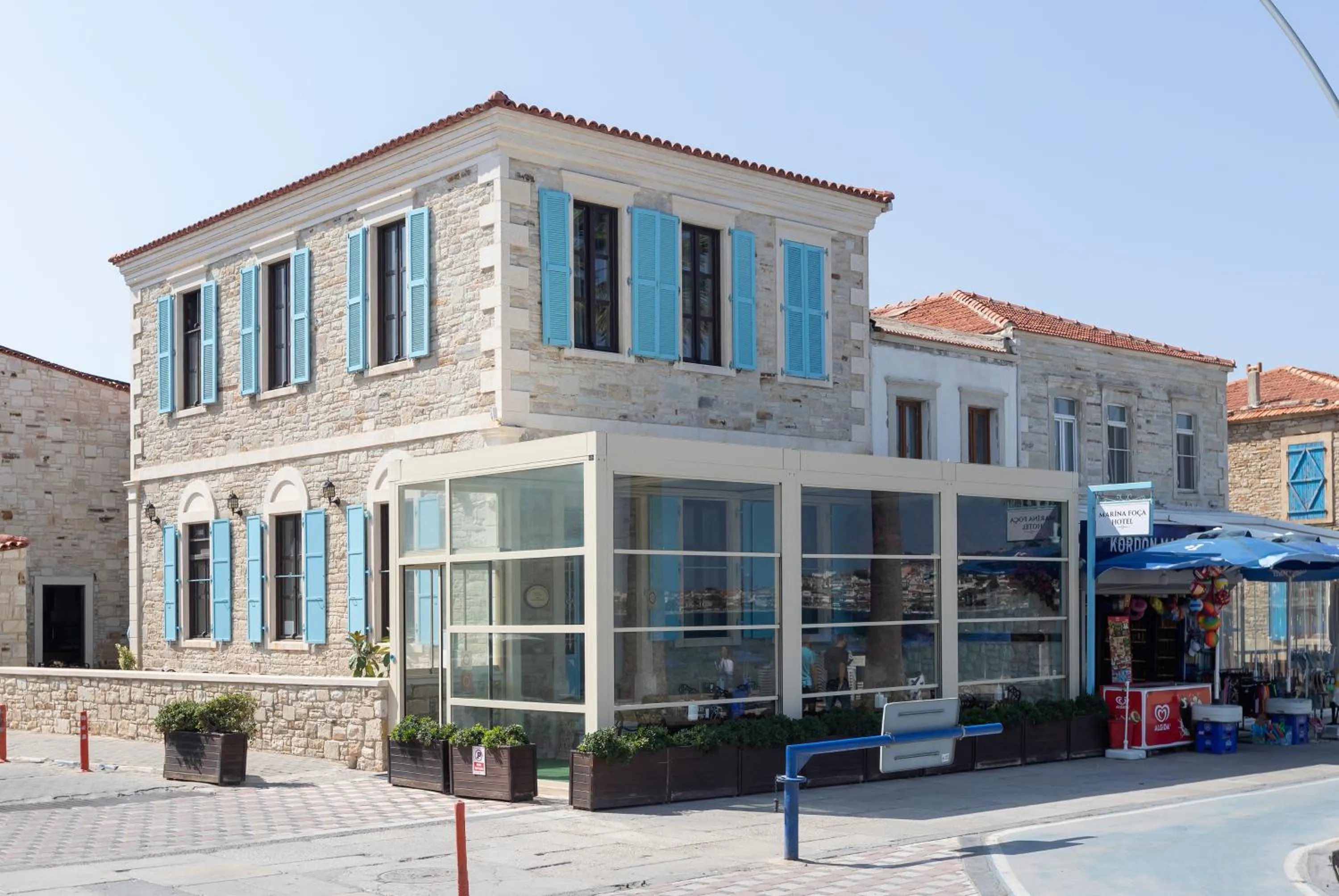 Marina Foça Hotel